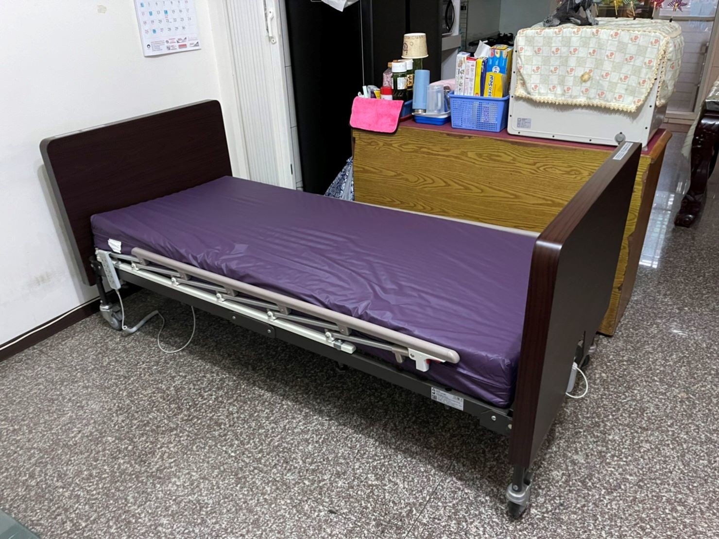 單件重物搬運、搬醫療床、搬重物【榮福搬家公司】搬電動床、搬醫療電動床、居家照護電動床搬運、搬大理石桌、搬實木家具、雕刻藝術品搬運、搬按摩椅、搬水晶洞、搬洗衣機、搬披薩窯、精搬金庫、搬保險櫃、精搬魚缸、精搬鋼琴、跨縣市搬家、同棟不同樓層搬運、搬工計時、人力搬運、搬運、搬床墊、搬queen size床、搬冰箱、搬家具、單件家具運送、家具搬運費用、家具拆裝、搬家首選、吊掛搬運、吊家具搬運、特殊重物搬運、專搬重物、新北搬家推薦、搬家公司、基隆搬家、南港搬家、桃園搬家公司、台北搬家公司推薦:大台北搬家,精緻包裝搬運「細膩包裝、專業搬運、用心服務、以客為尊」是榮福搬家公司的宗旨與精神。歡迎立即來電02-2651-2727專人服務。 單件重物搬運、搬醫療床、搬重物【榮福搬家公司】搬電動床、搬醫療電動床、居家照護電動床搬運、搬大理石桌、搬實木家具、雕刻藝術品搬運、搬按摩椅、搬水晶洞、搬洗衣機、搬披薩窯、精搬金庫、搬保險櫃、精搬魚缸、精搬鋼琴、跨縣市搬家、同棟不同樓層搬運、搬工計時、人力搬運、搬運、搬床墊、搬queen size床、搬冰箱、搬家具、單件家具運送、家具搬運費用、家具拆裝、搬家首選、吊掛搬運、吊家具搬運、特殊重物搬運、專搬重物、新北搬家推薦、搬家公司、基隆搬家、南港搬家、桃園搬家公司、台北搬家公司推薦:大台北搬家,精緻包裝搬運「細膩包裝、專業搬運、用心服務、以客為尊」是榮福搬家公司的宗旨與精神。歡迎立即來電02-2651-2727專人服務。