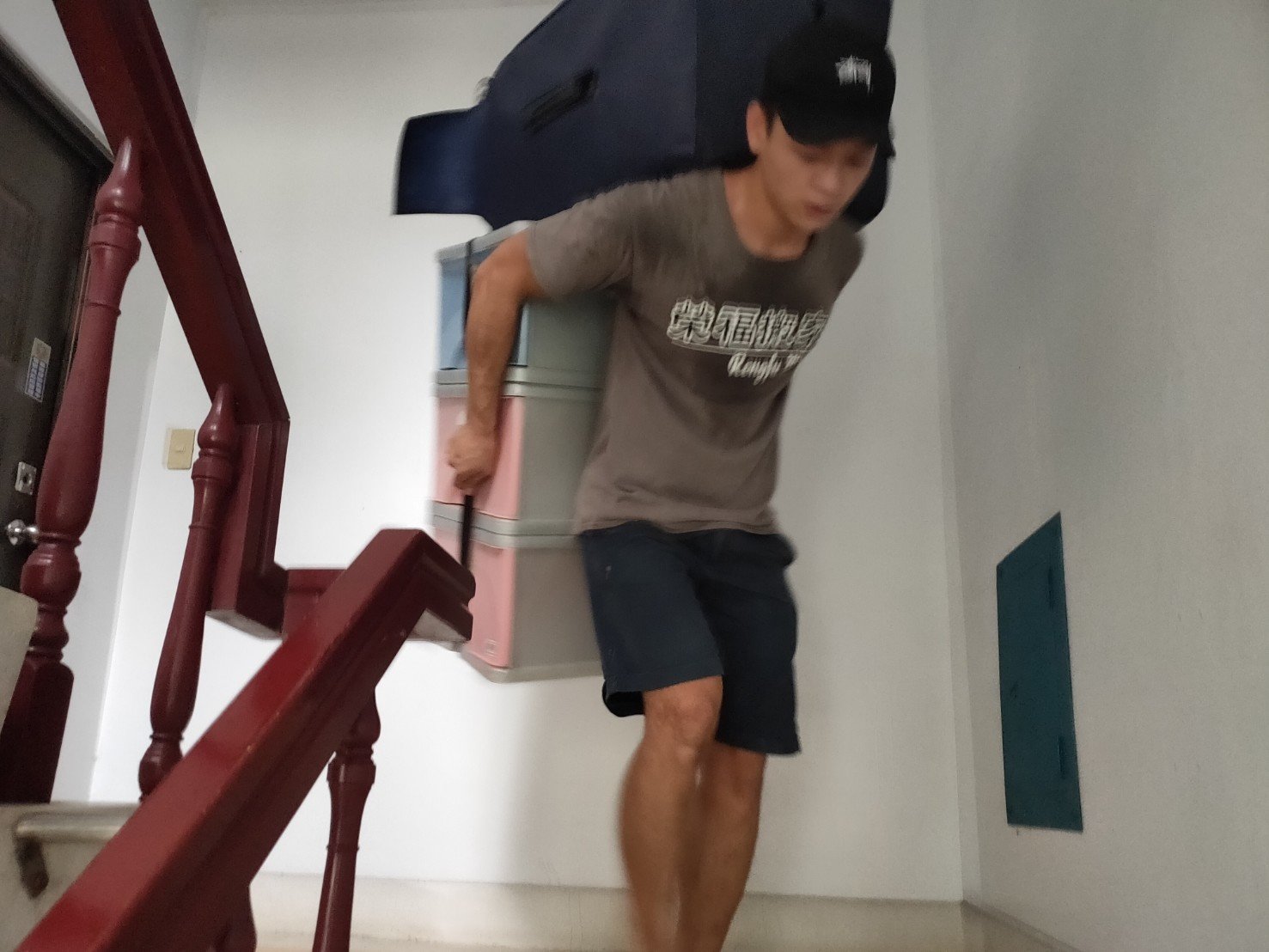 搬家公司推薦、新北搬家公司推薦、桃園搬家公司推薦、基隆搬家公司推薦【榮福搬家公司】整個家全部都不要丟垃圾、搬家需用吊車、單件搬運、南港搬家、台北搬家公司、搬垃圾清運、丟家具清運、搬公司行號、家庭搬家、搬鋼琴、搬工,針對顧客都秉持以用心實在專業搬家技巧,搬家實在用心值得您的信賴與選擇。歡迎來電咨詢02-2651-2727,榮福搬家有專員立即為您服務。 搬家公司推薦、新北搬家公司推薦、桃園搬家公司推薦、基隆搬家公司推薦【榮福搬家公司】整個家全部都不要丟垃圾、搬家需用吊車、單件搬運、南港搬家、台北搬家公司、搬垃圾清運、丟家具清運、搬公司行號、家庭搬家、搬鋼琴、搬工,針對顧客都秉持以用心實在專業搬家技巧,搬家實在用心值得您的信賴與選擇。歡迎來電咨詢02-2651-2727,榮福搬家有專員立即為您服務。