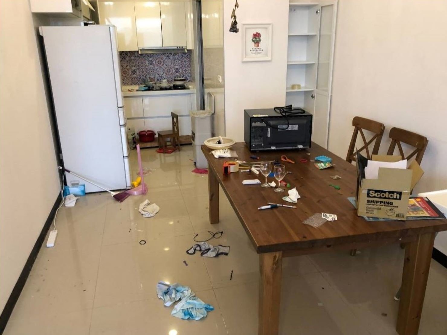 台北搬家公司推薦【榮福搬家】優質搬家,包裝搬運「細膩包裝、專業搬運、用心服務、以客為尊」值得您來選擇。 台北搬家公司推薦【榮福搬家】優質搬家,包裝搬運「細膩包裝、專業搬運、用心服務、以客為尊」值得您來選擇。