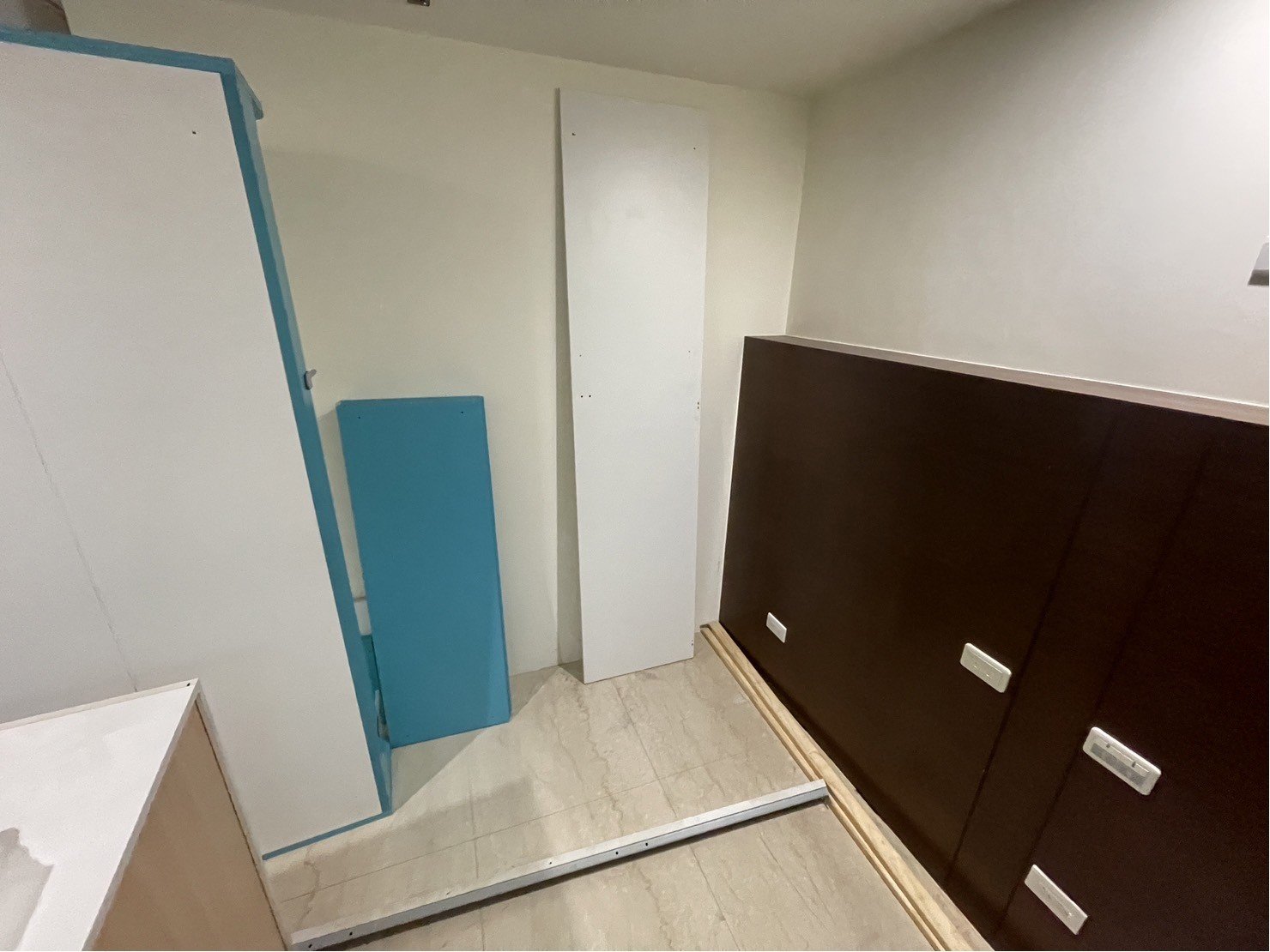 台北多功能型雙層床組拆組裝∣南港多功能型雙層床組拆組裝∣松山多功能型雙層床組拆組裝∣內湖多功能型雙層床組拆組裝∣中山多功能型雙層床組拆組裝∣大安多功能型雙層床組拆組裝∣信義多功能型雙層床組拆組裝∣新北多功能型雙層床組拆組裝∣雙北多功能型雙層床組拆組裝∣汐止多功能型雙層床組拆組裝∣中永和多功能型雙層床組拆組裝∣板橋多功能型雙層床組拆組裝∣三重蘆洲多功能型雙層床組拆組裝∣基隆多功能型雙層床組拆組裝∣五股多功能型雙層床組拆組裝∣新莊多功能型雙層床組拆組裝∣新店多功能型雙層床組拆組裝∣土城多功能型雙層床組拆組裝∣林口多功能型雙層床組拆組裝∣桃園多功能型雙層床組拆組裝| 搬家首選【榮福搬家公司】搬家公司推薦:專業拆裝家具服務,可針對您的衣櫃、床組和各項需拆裝服務之傢俱進行DIY拆組裝服務,歡迎加入官方Line ID:@0800-366366 客服專員一對一服務。 台北多功能型雙層床組拆組裝∣南港多功能型雙層床組拆組裝∣松山多功能型雙層床組拆組裝∣內湖多功能型雙層床組拆組裝∣中山多功能型雙層床組拆組裝∣大安多功能型雙層床組拆組裝∣信義多功能型雙層床組拆組裝∣新北多功能型雙層床組拆組裝∣雙北多功能型雙層床組拆組裝∣汐止多功能型雙層床組拆組裝∣中永和多功能型雙層床組拆組裝∣板橋多功能型雙層床組拆組裝∣三重蘆洲多功能型雙層床組拆組裝∣基隆多功能型雙層床組拆組裝∣五股多功能型雙層床組拆組裝∣新莊多功能型雙層床組拆組裝∣新店多功能型雙層床組拆組裝∣土城多功能型雙層床組拆組裝∣林口多功能型雙層床組拆組裝∣桃園多功能型雙層床組拆組裝| 搬家首選【榮福搬家公司】搬家公司推薦:專業拆裝家具服務,可針對您的衣櫃、床組和各項需拆裝服務之傢俱進行DIY拆組裝服務,歡迎加入官方Line ID:@0800-366366 客服專員一對一服務。