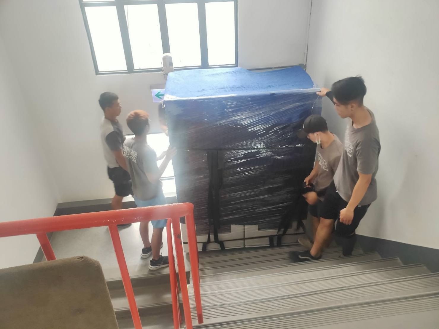 搬生物安全櫃無菌操作台、搬生醫設備、搬重物【榮福搬家公司】搬精密儀器、實驗室大型設備搬運、搬直立式冷凍櫃、搬培養箱、搬煙燻指紋箱、搬帳篷測濕儀、搬藥品冷藏櫃、石墩搬運、搬超低溫冷凍櫃、搬石頭桌椅、搬洗衣機、搬披薩窯、精搬金庫、搬保險櫃、精搬魚缸、精搬鋼琴、搬茶葉乾燥機、搬雷射雕刻切割機、跨縣市搬家、搬工計時、人力搬運、搬運、實驗室遷移、搬營業用冰箱、實驗室特殊儀器搬運、搬家首選、吊掛搬運、吊家具搬運、特殊重物搬運、生物科技儀器設備、專搬重物、新北搬家推薦、搬家公司、基隆搬家、南港搬家、桃園搬家公司、台北搬家公司推薦:大台北搬家,精緻包裝搬運「細膩包裝、專業搬運、用心服務、以客為尊」是榮福搬家公司的宗旨與精神。歡迎立即來電02-2651-2727專人服務。 搬生物安全櫃無菌操作台、搬生醫設備、搬重物【榮福搬家公司】搬精密儀器、實驗室大型設備搬運、搬直立式冷凍櫃、搬培養箱、搬煙燻指紋箱、搬帳篷測濕儀、搬藥品冷藏櫃、石墩搬運、搬超低溫冷凍櫃、搬石頭桌椅、搬洗衣機、搬披薩窯、精搬金庫、搬保險櫃、精搬魚缸、精搬鋼琴、搬茶葉乾燥機、搬雷射雕刻切割機、跨縣市搬家、搬工計時、人力搬運、搬運、實驗室遷移、搬營業用冰箱、實驗室特殊儀器搬運、搬家首選、吊掛搬運、吊家具搬運、特殊重物搬運、生物科技儀器設備、專搬重物、新北搬家推薦、搬家公司、基隆搬家、南港搬家、桃園搬家公司、台北搬家公司推薦:大台北搬家,精緻包裝搬運「細膩包裝、專業搬運、用心服務、以客為尊」是榮福搬家公司的宗旨與精神。歡迎立即來電02-2651-2727專人服務。