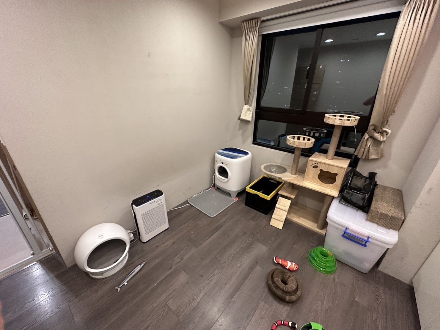 專人打包、搬家公司推薦、新北搬家公司推薦【榮福搬家公司】基隆搬家、南港搬家、桃園搬家公司推薦、懶人搬家,專人包裝,家庭搬家、精緻搬家、精緻包裝、打包裝箱。台北搬家公司推薦:大台北搬家,精緻包裝搬運「細膩包裝、專業搬運、用心服務、以客為尊」是榮福搬家公司的宗旨與精神。歡迎立即來電02-2651-2727專人服務。 專人打包、搬家公司推薦、新北搬家公司推薦【榮福搬家公司】基隆搬家、南港搬家、桃園搬家公司推薦、懶人搬家,專人包裝,家庭搬家、精緻搬家、精緻包裝、打包裝箱。台北搬家公司推薦:大台北搬家,精緻包裝搬運「細膩包裝、專業搬運、用心服務、以客為尊」是榮福搬家公司的宗旨與精神。歡迎立即來電02-2651-2727專人服務。