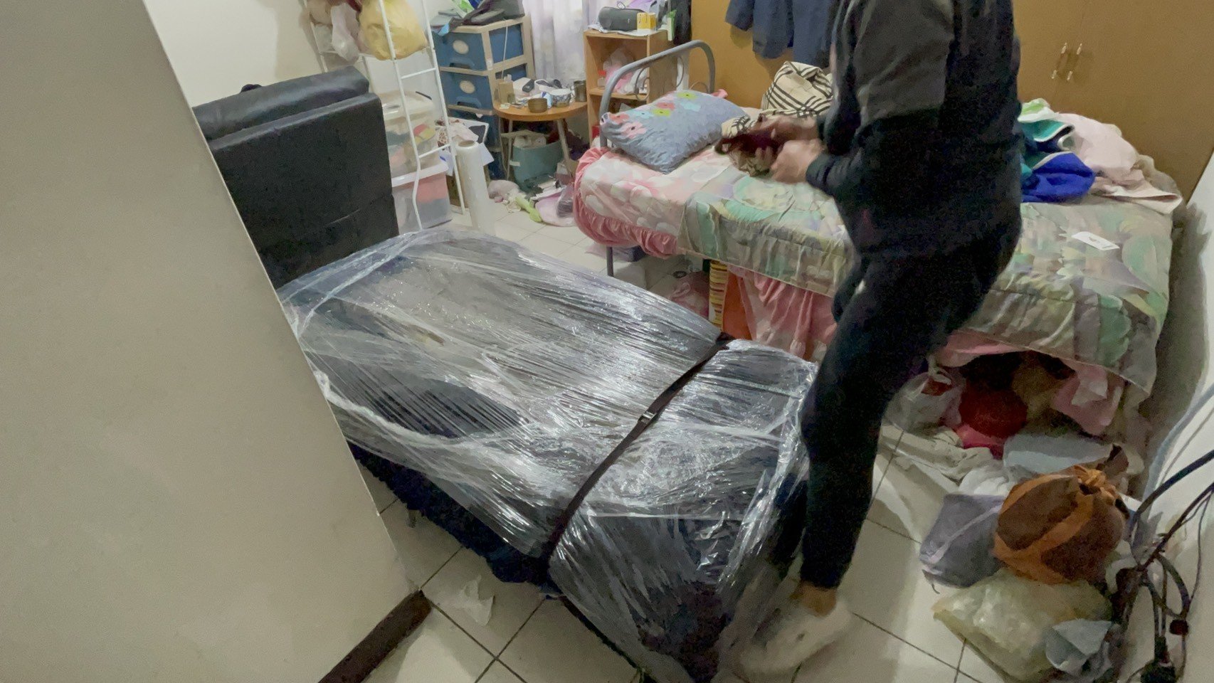 搬家公司推薦、新北搬家推薦【榮福搬家公司】南港搬家、桃園搬家公司推薦、台北搬家公司推薦、單件家具運送、搬醫療床、搬家具、冰箱搬運、基隆搬家、搬大型家電、床墊搬運、搬公司行號、家庭搬家、重物搬運、電動床搬運、搬鋼琴、醫療電動床搬運、搬工計時、搬運、人工搬運、大型家具搬運、家具拆裝、跨縣市搬家、搬家估價,針對顧客都秉持以用心實在專業搬家技巧,搬家實在用心值得您的信賴與選擇。歡迎來電咨詢02-2651-2727,榮福搬家有專員立即為您服務。 搬家公司推薦、新北搬家推薦【榮福搬家公司】南港搬家、桃園搬家公司推薦、台北搬家公司推薦、單件家具運送、搬醫療床、搬家具、冰箱搬運、基隆搬家、搬大型家電、床墊搬運、搬公司行號、家庭搬家、重物搬運、電動床搬運、搬鋼琴、醫療電動床搬運、搬工計時、搬運、人工搬運、大型家具搬運、家具拆裝、跨縣市搬家、搬家估價,針對顧客都秉持以用心實在專業搬家技巧,搬家實在用心值得您的信賴與選擇。歡迎來電咨詢02-2651-2727,榮福搬家有專員立即為您服務。