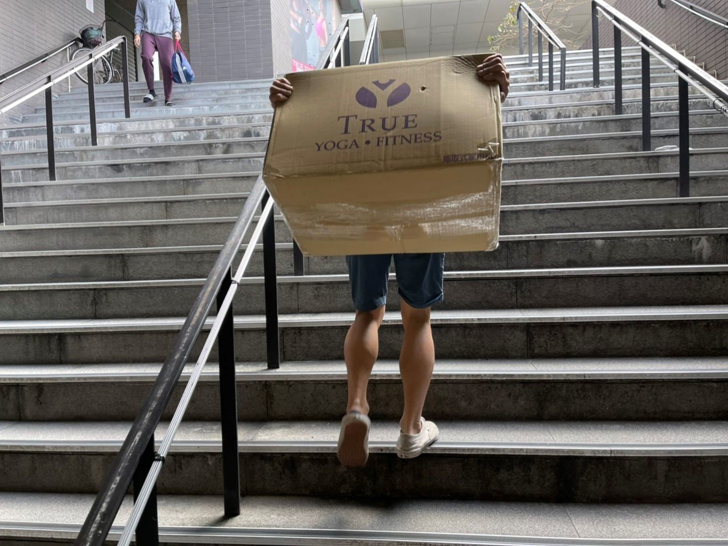 搬健身設備、搬家公司推薦、新北搬家推薦【榮福搬家公司】南港搬家、桃園搬家公司推薦、台北搬家公司推薦、單件家具運送、搬家估價、搬家首選,搬家達人,針對顧客搬健身設備都秉持以用心實在專業搬家技巧,搬家實在用心值得您的信賴與選擇。歡迎來電咨詢02-2651-2727,榮福搬家有專員立即為您服務。 搬健身設備、搬家公司推薦、新北搬家推薦【榮福搬家公司】南港搬家、桃園搬家公司推薦、台北搬家公司推薦、單件家具運送、搬家估價、搬家首選,搬家達人,針對顧客搬健身設備都秉持以用心實在專業搬家技巧,搬家實在用心值得您的信賴與選擇。歡迎來電咨詢02-2651-2727,榮福搬家有專員立即為您服務。