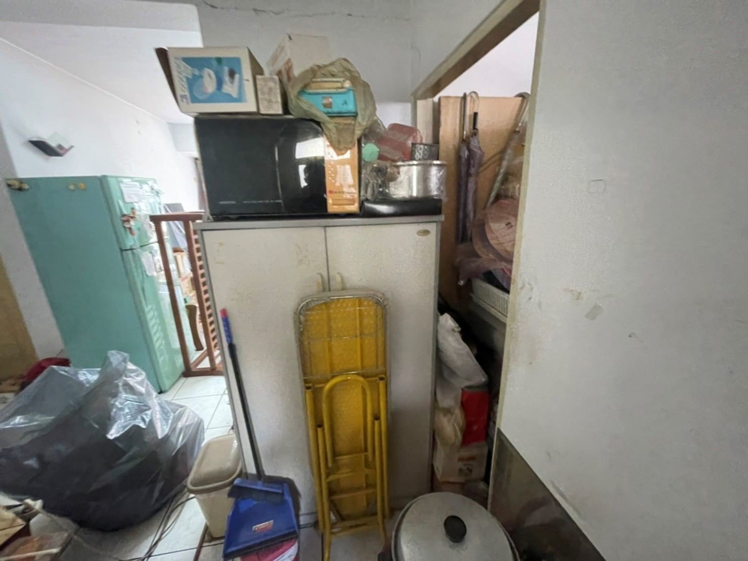新北市垃圾清運、台北垃圾清運、不要的家具怎麼辦、搬家公司推薦、新北搬家推薦【榮福搬家公司】南港搬家、桃園搬家公司推薦、桃園大型垃圾、台北搬家公司推薦、租屋族、套房、雅房、房東、房東最愛、搬垃圾處理、家庭廢棄物清運、廢棄物處理、搬運廢棄物、家具垃圾處理、清運、搬家具、冰箱搬運、基隆搬家、大型家電回收清運、床墊搬運、搬衣櫃、大型家具丟棄、搬公司行號、家庭垃圾清運公司、清垃圾、廢棄家具處理、廢棄家具清運、搬家車,針對顧客都秉持以用心實在專業搬家技巧,搬家實在用心值得您的信賴與選擇。歡迎來電咨詢02-2651-2727,榮福搬家有專員立即為您服務。 新北市垃圾清運、台北垃圾清運、不要的家具怎麼辦、搬家公司推薦、新北搬家推薦【榮福搬家公司】南港搬家、桃園搬家公司推薦、桃園大型垃圾、台北搬家公司推薦、租屋族、套房、雅房、房東、房東最愛、搬垃圾處理、家庭廢棄物清運、廢棄物處理、搬運廢棄物、家具垃圾處理、清運、搬家具、冰箱搬運、基隆搬家、大型家電回收清運、床墊搬運、搬衣櫃、大型家具丟棄、搬公司行號、家庭垃圾清運公司、清垃圾、廢棄家具處理、廢棄家具清運、搬家車,針對顧客都秉持以用心實在專業搬家技巧,搬家實在用心值得您的信賴與選擇。歡迎來電咨詢02-2651-2727,榮福搬家有專員立即為您服務。