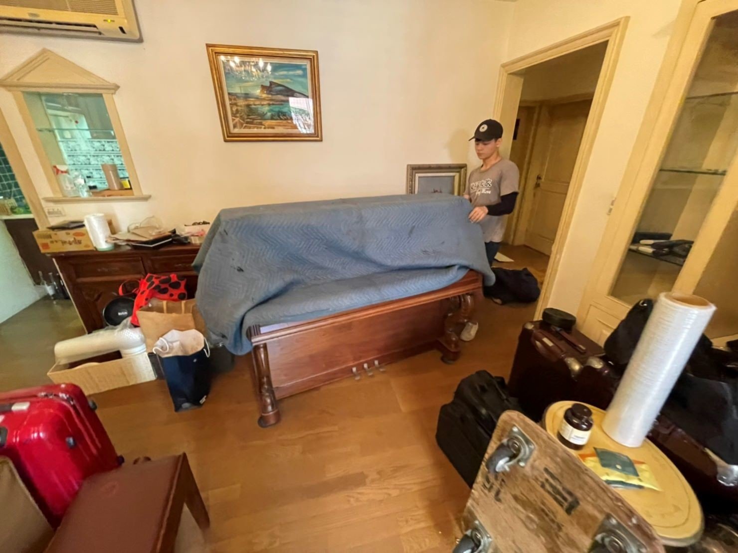 專搬鋼琴、鋼琴搬運、搬鋼琴、搬重物【榮福搬家公司】石墩搬運、搬石椅、搬石頭桌、搬洗衣機、搬披薩窯、精搬金庫、搬保險櫃、精搬魚缸、精搬鋼琴、搬三角琴、平台式鋼琴、演奏琴搬運、鋼琴搬運費用、單件家具運送、單一重物搬運、搬按摩椅、搬醫療床、電動床搬運、學校鋼琴搬運、搬音樂教室、音樂教室樂器搬運、家庭搬家、跨縣市搬家、搬工計時、人力搬運、搬運、搬床墊、搬冰箱、搬家具、搬家首選、吊掛搬運、吊家具搬運、特殊重物搬運、專搬重物、新北搬家公司推薦、搬家公司、基隆搬家、南港搬家、桃園搬家公司、台北搬家公司推薦:大台北搬家,精緻包裝搬運「細膩包裝、專業搬運、用心服務、以客為尊」是榮福搬家公司的宗旨與精神。歡迎立即來電02-2651-2727專人服務。系統式家具拆裝找專業的榮福搬家就對了! 專搬鋼琴、鋼琴搬運、搬鋼琴、搬重物【榮福搬家公司】石墩搬運、搬石椅、搬石頭桌、搬洗衣機、搬披薩窯、精搬金庫、搬保險櫃、精搬魚缸、精搬鋼琴、搬三角琴、平台式鋼琴、演奏琴搬運、鋼琴搬運費用、單件家具運送、單一重物搬運、搬按摩椅、搬醫療床、電動床搬運、學校鋼琴搬運、搬音樂教室、音樂教室樂器搬運、家庭搬家、跨縣市搬家、搬工計時、人力搬運、搬運、搬床墊、搬冰箱、搬家具、搬家首選、吊掛搬運、吊家具搬運、特殊重物搬運、專搬重物、新北搬家公司推薦、搬家公司、基隆搬家、南港搬家、桃園搬家公司、台北搬家公司推薦:大台北搬家,精緻包裝搬運「細膩包裝、專業搬運、用心服務、以客為尊」是榮福搬家公司的宗旨與精神。歡迎立即來電02-2651-2727專人服務。系統式家具拆裝找專業的榮福搬家就對了!