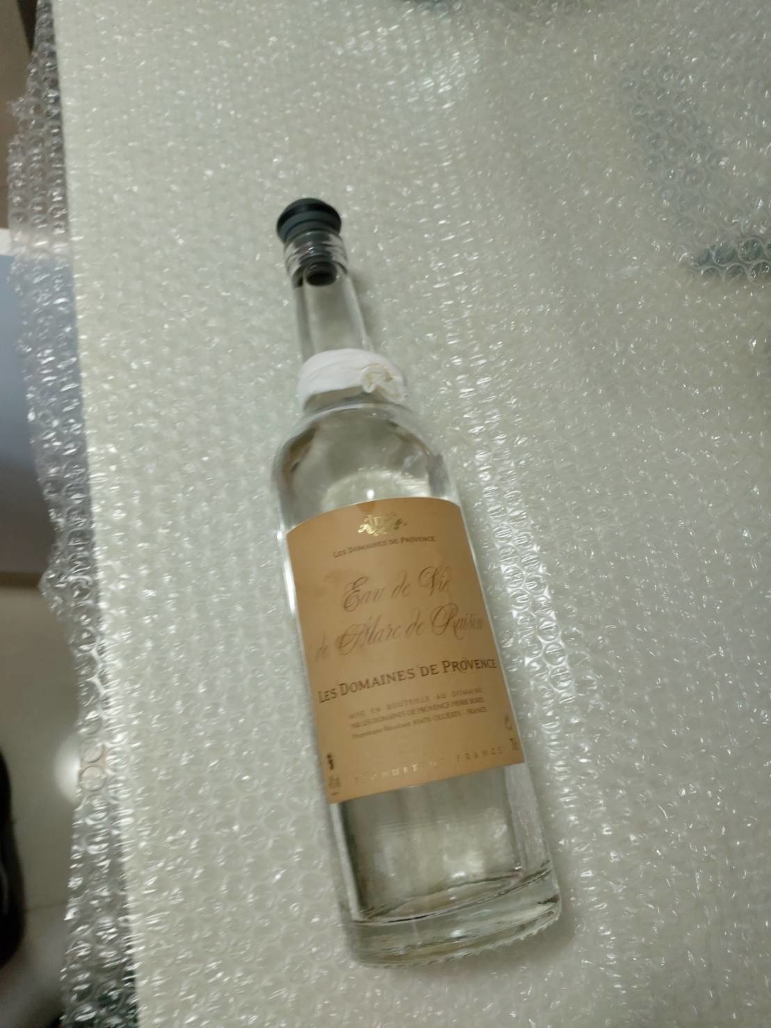 專人打包、搬家公司推薦、新北搬家公司推薦【榮福搬家公司】基隆搬家、南港搬家、桃園搬家公司推薦、家庭搬家、精密儀器搬運、精密儀器包裝、精緻搬家、精緻包裝、裝箱打包、跨縣市搬家、搬工計時、人工搬運、床墊搬運、冰箱搬運、搬家具、單件搬運、單一物件搬運、藝術品包裝、藝術品搬運、搬家首選、吊掛搬運、吊家具搬運、搬家紙箱、氣泡捲、膠膜、黃色透明膠帶、大型家具搬運、紅酒瓶精緻包裝、紅酒櫃包裝、台北搬家公司推薦:大台北搬家,精緻包裝搬運「細膩包裝、專業搬運、用心服務、以客為尊」是榮福搬家公司的宗旨與精神。歡迎立即來電02-2651-2727專人服務。 專人打包、搬家公司推薦、新北搬家公司推薦【榮福搬家公司】基隆搬家、南港搬家、桃園搬家公司推薦、家庭搬家、精密儀器搬運、精密儀器包裝、精緻搬家、精緻包裝、裝箱打包、跨縣市搬家、搬工計時、人工搬運、床墊搬運、冰箱搬運、搬家具、單件搬運、單一物件搬運、藝術品包裝、藝術品搬運、搬家首選、吊掛搬運、吊家具搬運、搬家紙箱、氣泡捲、膠膜、黃色透明膠帶、大型家具搬運、紅酒瓶精緻包裝、紅酒櫃包裝、台北搬家公司推薦:大台北搬家,精緻包裝搬運「細膩包裝、專業搬運、用心服務、以客為尊」是榮福搬家公司的宗旨與精神。歡迎立即來電02-2651-2727專人服務。