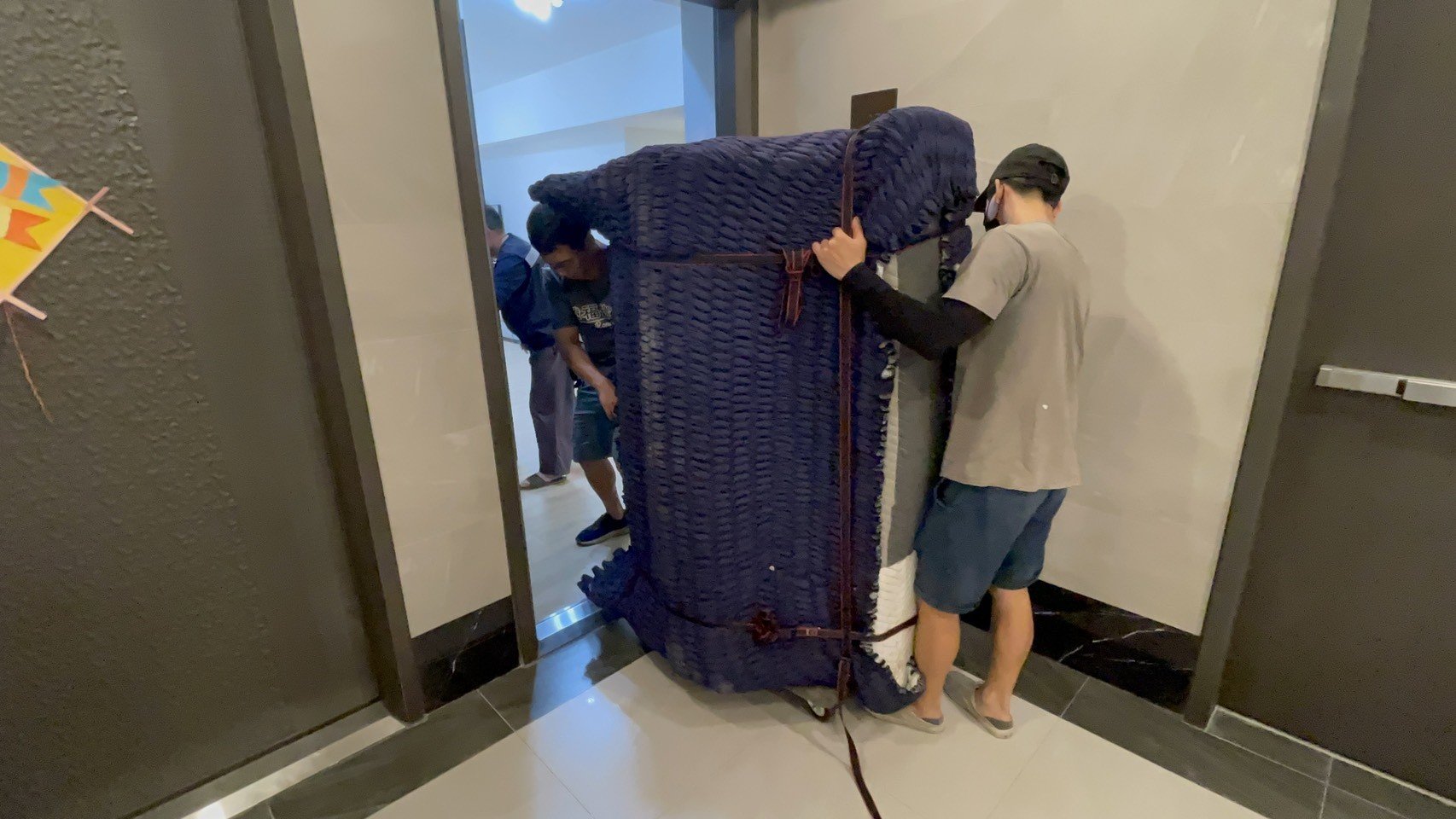 鋼琴搬運費用、搬重物【榮福搬家公司】搬平台式鋼琴、三角演奏琴搬運、單件重物搬運、石墩搬運、搬醫療床、搬石頭桌椅、搬電動床、搬洗衣機、搬披薩窯、精搬金庫、搬保險櫃、精搬魚缸、精搬鋼琴、跨縣市搬家、搬工計時、人力搬運、搬運、床墊搬運、搬醫療電動床、搬營業用冰箱、搬家具、搬家首選、吊掛搬運、吊家具搬運、特殊重物搬運、專搬重物、新北搬家公司推薦、搬家公司、基隆搬家、南港搬家、桃園搬家公司推薦、台北搬家公司推薦:大台北搬家,精緻包裝搬運「細膩包裝、專業搬運、用心服務、以客為尊」是榮福搬家公司的宗旨與精神。歡迎立即來電02-2651-2727專人服務。 鋼琴搬運費用、搬重物【榮福搬家公司】搬平台式鋼琴、三角演奏琴搬運、單件重物搬運、石墩搬運、搬醫療床、搬石頭桌椅、搬電動床、搬洗衣機、搬披薩窯、精搬金庫、搬保險櫃、精搬魚缸、精搬鋼琴、跨縣市搬家、搬工計時、人力搬運、搬運、床墊搬運、搬醫療電動床、搬營業用冰箱、搬家具、搬家首選、吊掛搬運、吊家具搬運、特殊重物搬運、專搬重物、新北搬家公司推薦、搬家公司、基隆搬家、南港搬家、桃園搬家公司推薦、台北搬家公司推薦:大台北搬家,精緻包裝搬運「細膩包裝、專業搬運、用心服務、以客為尊」是榮福搬家公司的宗旨與精神。歡迎立即來電02-2651-2727專人服務。