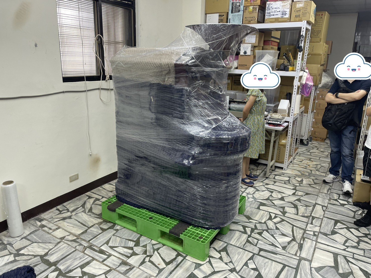 咖啡廠房商用烘豆機搬運、個人工作室烘豆機搬運、搬特殊重物商用烘豆機【榮福搬家】搬特殊重物落地型烘豆機、搬桌上型烘豆機、搬咖啡烘配去石機、搬咖啡烘焙剔石機、搬咖啡豆風選機、搬咖啡豆檢石機、搬咖啡豆選石機、營業用攪拌機搬運、營業用冰箱精緻包裝、營業用烤箱搬遷、麵包切割機、營業用冰箱搬遷、工作檯包裝,工作桌,台北搬家公司推薦:大台北搬家,精緻包裝搬運「細膩包裝、專業搬運、用心服務、以客為尊」是榮福搬家公司的宗旨與精神。歡迎立即來電02-2651-2727專人服務。 咖啡廠房商用烘豆機搬運、個人工作室烘豆機搬運、搬特殊重物商用烘豆機【榮福搬家】搬特殊重物落地型烘豆機、搬桌上型烘豆機、搬咖啡烘配去石機、搬咖啡烘焙剔石機、搬咖啡豆風選機、搬咖啡豆檢石機、搬咖啡豆選石機、營業用攪拌機搬運、營業用冰箱精緻包裝、營業用烤箱搬遷、麵包切割機、營業用冰箱搬遷、工作檯包裝,工作桌,台北搬家公司推薦:大台北搬家,精緻包裝搬運「細膩包裝、專業搬運、用心服務、以客為尊」是榮福搬家公司的宗旨與精神。歡迎立即來電02-2651-2727專人服務。