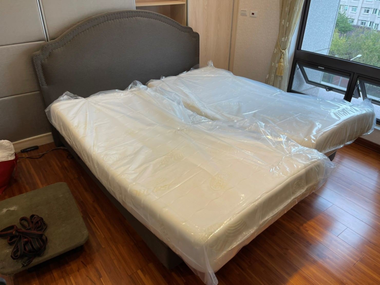 搬家公司推薦【榮福搬家】搬遷好品質值得您的信賴與選擇:【重物搬運】榮福搬家細膩包裝、專業搬運電動醫療床,將顧客託付要搬運的床組與床墊安全送達目的地;榮福搬家重物搬運擁有大量好評推薦,需要搬運特殊重物歡迎來電洽詢:(02)2651-2727 搬家公司推薦【榮福搬家】搬遷好品質值得您的信賴與選擇:【重物搬運】榮福搬家細膩包裝、專業搬運電動醫療床,將顧客託付要搬運的床組與床墊安全送達目的地;榮福搬家重物搬運擁有大量好評推薦,需要搬運特殊重物歡迎來電洽詢:(02)2651-2727