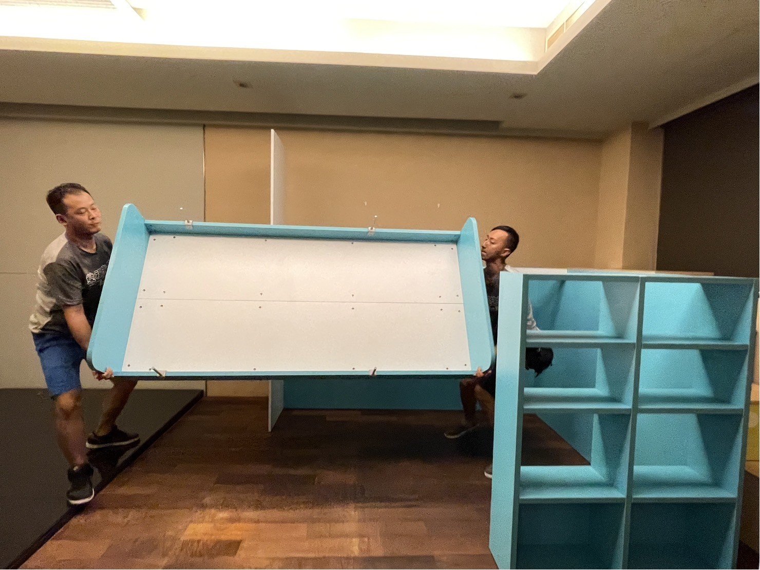 台北多功能型雙層床組拆組裝∣南港多功能型雙層床組拆組裝∣松山多功能型雙層床組拆組裝∣內湖多功能型雙層床組拆組裝∣中山多功能型雙層床組拆組裝∣大安多功能型雙層床組拆組裝∣信義多功能型雙層床組拆組裝∣新北多功能型雙層床組拆組裝∣雙北多功能型雙層床組拆組裝∣汐止多功能型雙層床組拆組裝∣中永和多功能型雙層床組拆組裝∣板橋多功能型雙層床組拆組裝∣三重蘆洲多功能型雙層床組拆組裝∣基隆多功能型雙層床組拆組裝∣五股多功能型雙層床組拆組裝∣新莊多功能型雙層床組拆組裝∣新店多功能型雙層床組拆組裝∣土城多功能型雙層床組拆組裝∣林口多功能型雙層床組拆組裝∣桃園多功能型雙層床組拆組裝| 搬家首選【榮福搬家公司】搬家公司推薦:專業拆裝家具服務,可針對您的衣櫃、床組和各項需拆裝服務之傢俱進行DIY拆組裝服務,歡迎加入官方Line ID:@0800-366366 客服專員一對一服務。 台北多功能型雙層床組拆組裝∣南港多功能型雙層床組拆組裝∣松山多功能型雙層床組拆組裝∣內湖多功能型雙層床組拆組裝∣中山多功能型雙層床組拆組裝∣大安多功能型雙層床組拆組裝∣信義多功能型雙層床組拆組裝∣新北多功能型雙層床組拆組裝∣雙北多功能型雙層床組拆組裝∣汐止多功能型雙層床組拆組裝∣中永和多功能型雙層床組拆組裝∣板橋多功能型雙層床組拆組裝∣三重蘆洲多功能型雙層床組拆組裝∣基隆多功能型雙層床組拆組裝∣五股多功能型雙層床組拆組裝∣新莊多功能型雙層床組拆組裝∣新店多功能型雙層床組拆組裝∣土城多功能型雙層床組拆組裝∣林口多功能型雙層床組拆組裝∣桃園多功能型雙層床組拆組裝| 搬家首選【榮福搬家公司】搬家公司推薦:專業拆裝家具服務,可針對您的衣櫃、床組和各項需拆裝服務之傢俱進行DIY拆組裝服務,歡迎加入官方Line ID:@0800-366366 客服專員一對一服務。