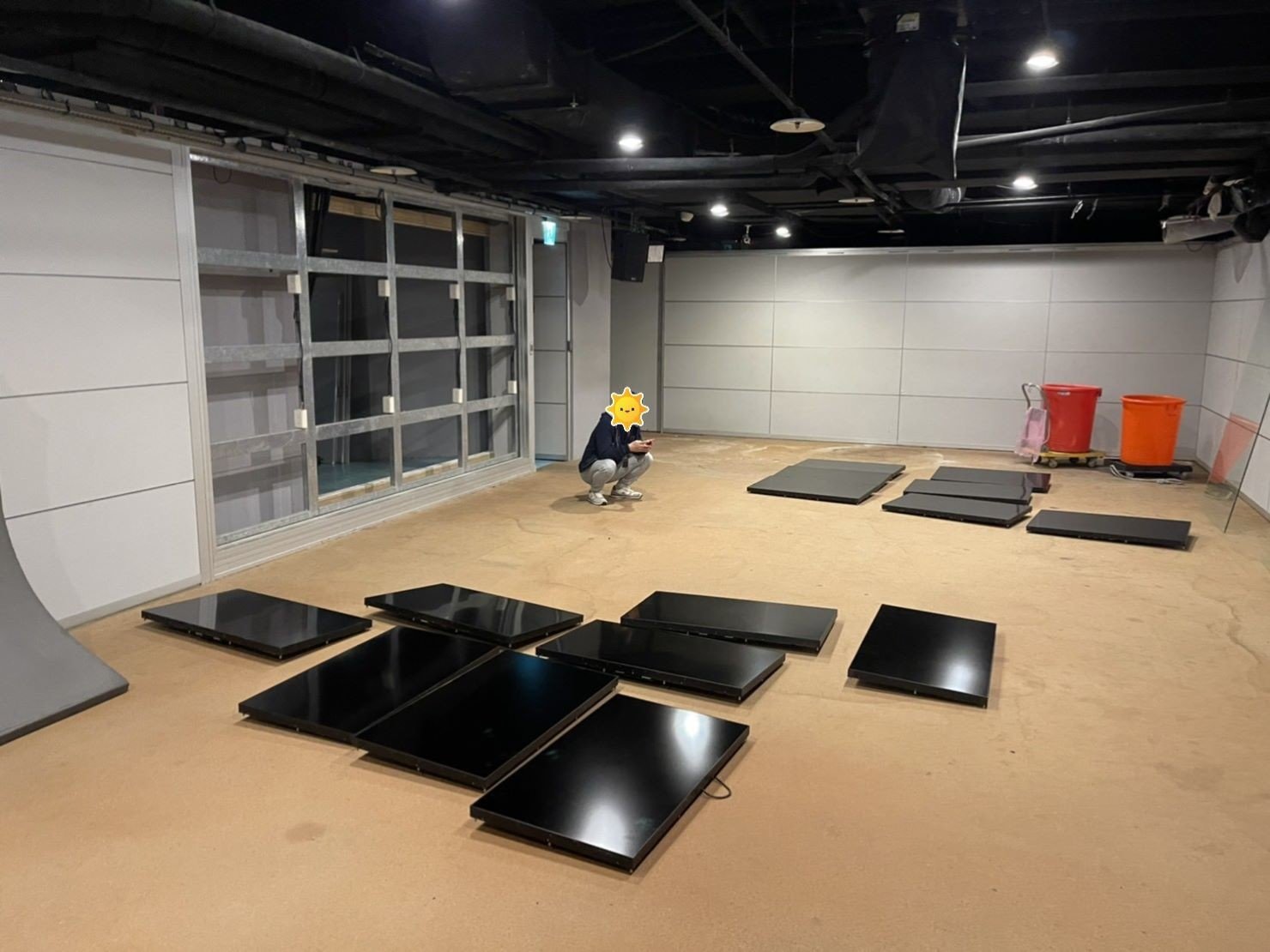 搬家公司推薦、台北搬家推薦【榮福搬家公司】南港搬家、電視牆拆裝、拆玻璃、桃園搬家公司推薦、新北搬家公司推薦、企業搬運服務、搬公司行號、廠房遷移、公司行號搬遷、政府機關搬遷、百貨專櫃遷移、學校單位搬遷、精緻包裝、家庭搬家、搬家具、家電搬運、搬電視、搬工、拆裝工具組,針對顧客都秉持以用心實在專業搬家技巧,搬家實在用心值得您的信賴與選擇。歡迎來電咨詢02-2651-2727,榮福搬家有專員立即為您服務。專業拆裝技能、系統式家具拆裝找專業的榮福搬家就對了。 搬家公司推薦、台北搬家推薦【榮福搬家公司】南港搬家、電視牆拆裝、拆玻璃、桃園搬家公司推薦、新北搬家公司推薦、企業搬運服務、搬公司行號、廠房遷移、公司行號搬遷、政府機關搬遷、百貨專櫃遷移、學校單位搬遷、精緻包裝、家庭搬家、搬家具、家電搬運、搬電視、搬工、拆裝工具組,針對顧客都秉持以用心實在專業搬家技巧,搬家實在用心值得您的信賴與選擇。歡迎來電咨詢02-2651-2727,榮福搬家有專員立即為您服務。專業拆裝技能、系統式家具拆裝找專業的榮福搬家就對了。