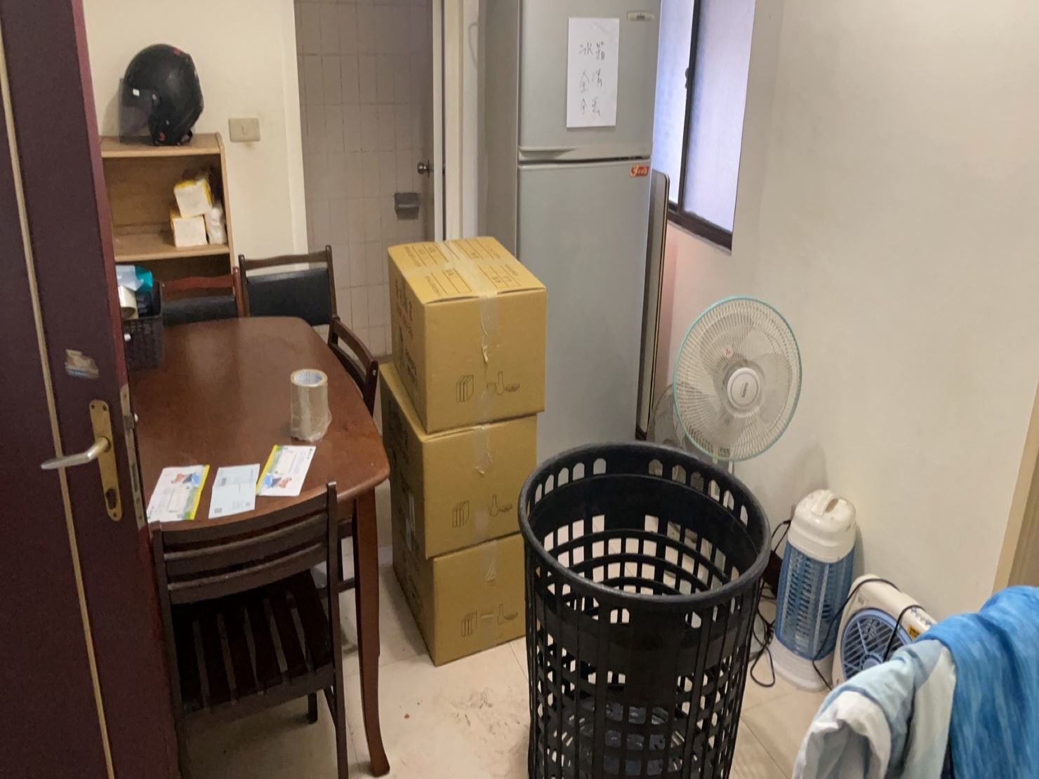 新北市垃圾清運、台北垃圾清運、不要的家具怎麼辦、搬家公司推薦、新北搬家推薦【榮福搬家公司】南港搬家、桃園搬家公司推薦、桃園大型垃圾、台北搬家公司推薦、租屋族、套房、雅房、房東、房東最愛、搬垃圾處理、家庭廢棄物清運、廢棄物處理、搬運廢棄物、家具垃圾處理、清運、搬家具、冰箱搬運、基隆搬家、大型家電回收清運、床墊搬運、搬衣櫃、大型家具丟棄、搬公司行號、家庭垃圾清運公司、清垃圾、廢棄家具處理、廢棄家具清運、搬家車,針對顧客都秉持以用心實在專業搬家技巧,搬家實在用心值得您的信賴與選擇。歡迎來電咨詢02-2651-2727,榮福搬家有專員立即為您服務。 新北市垃圾清運、台北垃圾清運、不要的家具怎麼辦、搬家公司推薦、新北搬家推薦【榮福搬家公司】南港搬家、桃園搬家公司推薦、桃園大型垃圾、台北搬家公司推薦、租屋族、套房、雅房、房東、房東最愛、搬垃圾處理、家庭廢棄物清運、廢棄物處理、搬運廢棄物、家具垃圾處理、清運、搬家具、冰箱搬運、基隆搬家、大型家電回收清運、床墊搬運、搬衣櫃、大型家具丟棄、搬公司行號、家庭垃圾清運公司、清垃圾、廢棄家具處理、廢棄家具清運、搬家車,針對顧客都秉持以用心實在專業搬家技巧,搬家實在用心值得您的信賴與選擇。歡迎來電咨詢02-2651-2727,榮福搬家有專員立即為您服務。