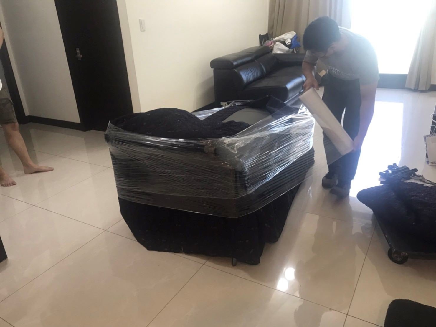 台北搬家單搬重物或少量家具∣南港搬家單搬重物或少量家具∣新北搬家單搬重物或少量家具∣雙北搬家單搬重物或少量家具∣汐止搬家單搬重物或少量家具∣五股搬家單搬重物或少量家具∣中永和搬家單搬重物或少量家具∣板橋搬家單搬重物或少量家具∣桃園搬家單搬重物或少量家具推薦【榮福搬家】屬專業搬家細膩運唯一首選,累積20年各式各樣特殊重物的搬運經驗,專業敏捷快速完成您的各項搬運任務。榮福搬家具備精緻包裝搬運「細膩包裝、專業搬運、用心服務、以客為尊」是榮福搬家公司的宗旨與精神。歡迎立即來電02-2651-2727專人服務。 台北搬家單搬重物或少量家具∣南港搬家單搬重物或少量家具∣新北搬家單搬重物或少量家具∣雙北搬家單搬重物或少量家具∣汐止搬家單搬重物或少量家具∣五股搬家單搬重物或少量家具∣中永和搬家單搬重物或少量家具∣板橋搬家單搬重物或少量家具∣桃園搬家單搬重物或少量家具推薦【榮福搬家】屬專業搬家細膩運唯一首選,累積20年各式各樣特殊重物的搬運經驗,專業敏捷快速完成您的各項搬運任務。榮福搬家具備精緻包裝搬運「細膩包裝、專業搬運、用心服務、以客為尊」是榮福搬家公司的宗旨與精神。歡迎立即來電02-2651-2727專人服務。