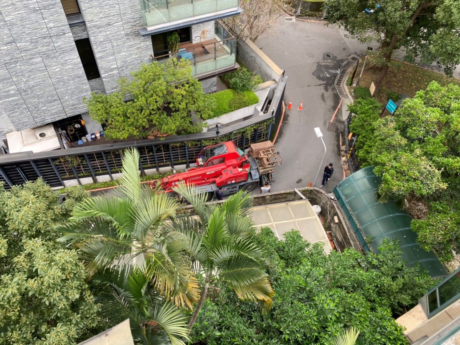 搬家公司推薦、新北搬家公司推薦、桃園搬家公司推薦、大台北搬家公司推薦【榮福搬家公司】整個家全部都不要丟垃圾、搬家需用吊車、單件搬運、南港搬家、台北搬家公司、搬垃圾清運、丟家具清運、搬公司行號、家庭搬家、搬鋼琴、搬工,針對顧客都秉持以用心實在專業搬家技巧,搬家實在用心值得您的信賴與選擇。歡迎來電咨詢02-2651-2727,榮福搬家有專員立即為您服務。 搬家公司推薦、新北搬家公司推薦、桃園搬家公司推薦、大台北搬家公司推薦【榮福搬家公司】整個家全部都不要丟垃圾、搬家需用吊車、單件搬運、南港搬家、台北搬家公司、搬垃圾清運、丟家具清運、搬公司行號、家庭搬家、搬鋼琴、搬工,針對顧客都秉持以用心實在專業搬家技巧,搬家實在用心值得您的信賴與選擇。歡迎來電咨詢02-2651-2727,榮福搬家有專員立即為您服務。