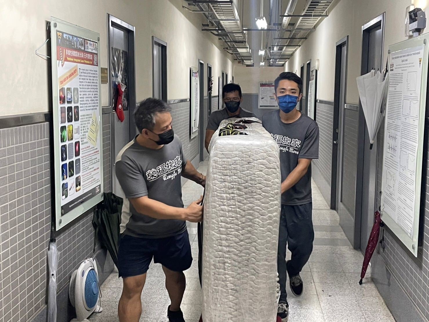 特殊重物光學桌搬運作業、台北搬實驗室生醫設備∣南港搬實驗室生醫設備∣新北搬實驗室生醫設備∣雙北搬實驗室生醫設備∣汐止搬實驗室生醫設備∣中永和搬實驗室生醫設備∣板橋搬實驗室生醫設備∣五股搬實驗室生醫設備∣基隆搬實驗室生醫設備∣桃園搬實驗室生醫設備∣新竹搬實驗室生醫設備∣台北各大校園光學桌搬運∣新北各大校園光學桌搬運∣桃園各大校園光學桌搬運∣新竹各大校園光學桌搬運∣【榮福搬家】屬專業搬家細膩運唯一首選,累積20年各式各樣特殊儀器設備的搬運經驗,專業敏捷快速完成您的各項搬運任務。針對顧客都秉持以用心實在專業搬家技巧,搬家實在用心值得您的信賴與選擇。歡迎來電咨詢02-2651-2727,榮福搬家有專員立即為您服務。 特殊重物光學桌搬運作業、台北搬實驗室生醫設備∣南港搬實驗室生醫設備∣新北搬實驗室生醫設備∣雙北搬實驗室生醫設備∣汐止搬實驗室生醫設備∣中永和搬實驗室生醫設備∣板橋搬實驗室生醫設備∣五股搬實驗室生醫設備∣基隆搬實驗室生醫設備∣桃園搬實驗室生醫設備∣新竹搬實驗室生醫設備∣台北各大校園光學桌搬運∣新北各大校園光學桌搬運∣桃園各大校園光學桌搬運∣新竹各大校園光學桌搬運∣【榮福搬家】屬專業搬家細膩運唯一首選,累積20年各式各樣特殊儀器設備的搬運經驗,專業敏捷快速完成您的各項搬運任務。針對顧客都秉持以用心實在專業搬家技巧,搬家實在用心值得您的信賴與選擇。歡迎來電咨詢02-2651-2727,榮福搬家有專員立即為您服務。
