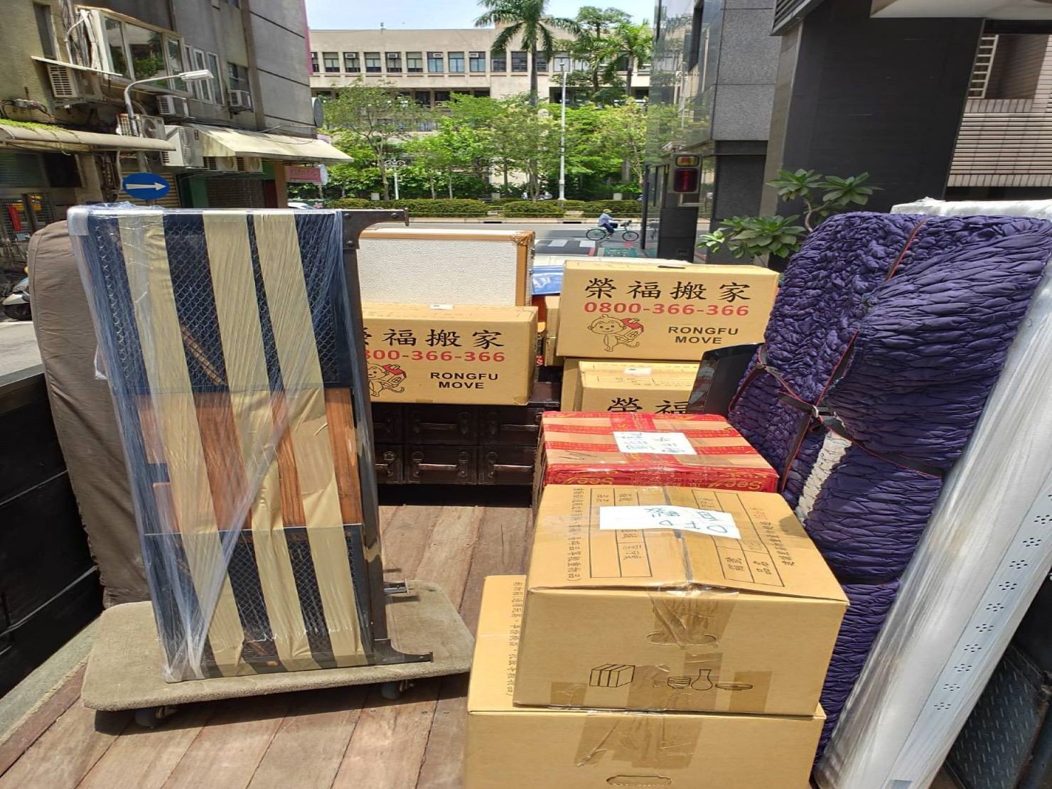 公司搬遷完善包裝避免損壞|搬家公司推薦-榮福搬家公司 公司搬遷完善包裝避免損壞|搬家公司推薦-榮福搬家公司