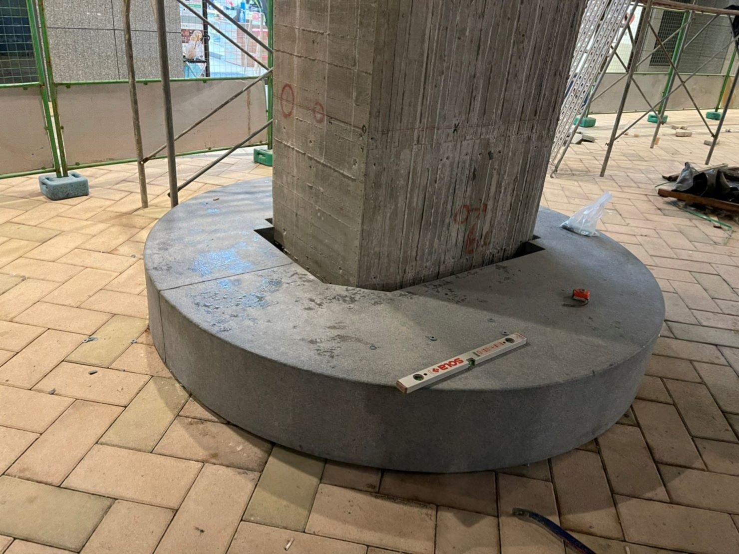 重物搬運/南港搬家【榮福搬家公司】搬洗衣機、搬披薩窯、精搬金庫、搬保險櫃、精搬魚缸、跨縣搬家、搬工派遣、搬床墊、搬冰箱、搬家具、搬家首選、吊掛搬運、吊家具搬運、台北搬家公司推薦:大台北搬家、新北搬家推薦,精緻包裝搬運「細膩包裝、專業搬運、用心服務、以客為尊」是榮福搬家公司的宗旨與精神。歡迎立即來電02-2651-2727專人服務。 重物搬運/南港搬家【榮福搬家公司】搬洗衣機、搬披薩窯、精搬金庫、搬保險櫃、精搬魚缸、跨縣搬家、搬工派遣、搬床墊、搬冰箱、搬家具、搬家首選、吊掛搬運、吊家具搬運、台北搬家公司推薦:大台北搬家、新北搬家推薦,精緻包裝搬運「細膩包裝、專業搬運、用心服務、以客為尊」是榮福搬家公司的宗旨與精神。歡迎立即來電02-2651-2727專人服務。