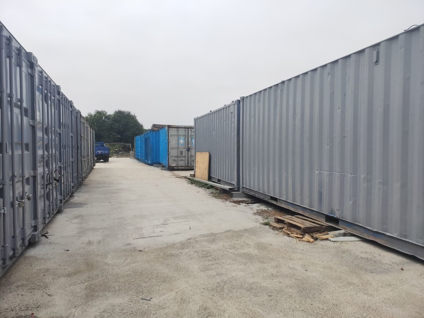 重物搬運、搬家公司推薦、新北搬家公司推薦【榮福搬家公司】南港搬家、桃園搬家公司推薦、台北搬家公司推薦、搬家具、冰箱搬運、搬營業用冰箱、基隆搬家、大型家電搬運、大型廚房設備搬運、搬公司行號、家庭搬家、廠房遷移、搬工計時、搬工服務、人力搬運、搬運、大型廚具搬運、搬生財器具、搬工作檯、冷凍櫃搬運、搬大型製冰機、中央廚房搬遷,針對顧客都秉持以用心實在專業搬家技巧,搬家實在用心值得您的信賴與選擇。歡迎來電咨詢02-2651-2727,榮福搬家有專員立即為您服務。 重物搬運、搬家公司推薦、新北搬家公司推薦【榮福搬家公司】南港搬家、桃園搬家公司推薦、台北搬家公司推薦、搬家具、冰箱搬運、搬營業用冰箱、基隆搬家、大型家電搬運、大型廚房設備搬運、搬公司行號、家庭搬家、廠房遷移、搬工計時、搬工服務、人力搬運、搬運、大型廚具搬運、搬生財器具、搬工作檯、冷凍櫃搬運、搬大型製冰機、中央廚房搬遷,針對顧客都秉持以用心實在專業搬家技巧,搬家實在用心值得您的信賴與選擇。歡迎來電咨詢02-2651-2727,榮福搬家有專員立即為您服務。