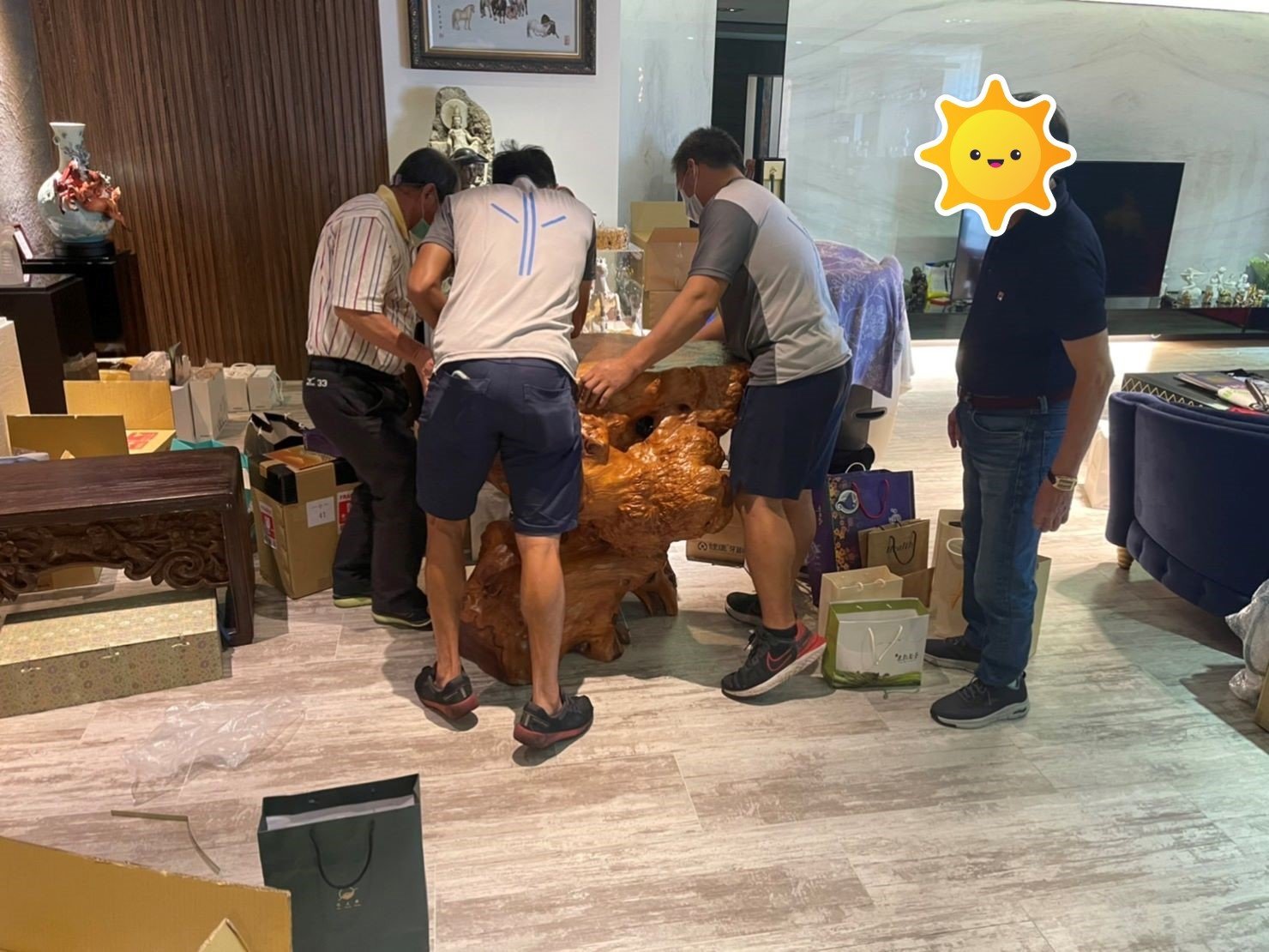 台北精搬貴重藝術品∣南港精搬貴重藝術品∣新北精搬貴重藝術品∣雙北精搬貴重藝術品∣汐止精搬貴重藝術品∣中永和精搬貴重藝術品∣板橋精搬貴重藝術品∣五股精搬貴重藝術品∣基隆精搬貴重藝術品∣桃園精搬貴重藝術品∣專業搬玉石藝術品推薦【榮福搬家公司】具專業團隊擁有精緻包裝組及重物搬運組,能依據業主、顧客需求分派其專業團隊組,進行各項藝術品專業安全搬運服務;給予最優質、放心各項搬家、搬運需求。 台北精搬貴重藝術品∣南港精搬貴重藝術品∣新北精搬貴重藝術品∣雙北精搬貴重藝術品∣汐止精搬貴重藝術品∣中永和精搬貴重藝術品∣板橋精搬貴重藝術品∣五股精搬貴重藝術品∣基隆精搬貴重藝術品∣桃園精搬貴重藝術品∣專業搬玉石藝術品推薦【榮福搬家公司】具專業團隊擁有精緻包裝組及重物搬運組,能依據業主、顧客需求分派其專業團隊組,進行各項藝術品專業安全搬運服務;給予最優質、放心各項搬家、搬運需求。