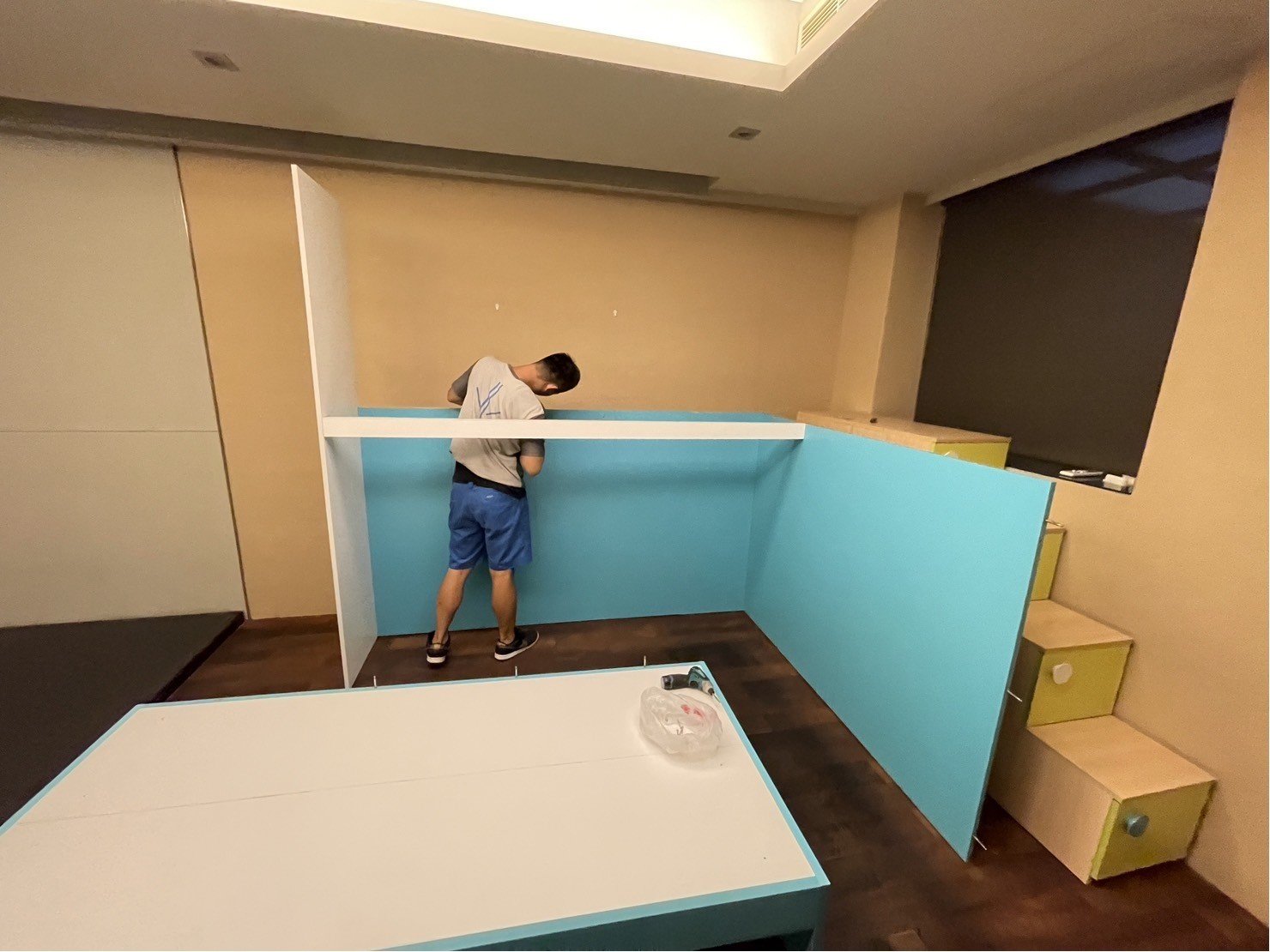 台北多功能型雙層床組拆組裝∣南港多功能型雙層床組拆組裝∣松山多功能型雙層床組拆組裝∣內湖多功能型雙層床組拆組裝∣中山多功能型雙層床組拆組裝∣大安多功能型雙層床組拆組裝∣信義多功能型雙層床組拆組裝∣新北多功能型雙層床組拆組裝∣雙北多功能型雙層床組拆組裝∣汐止多功能型雙層床組拆組裝∣中永和多功能型雙層床組拆組裝∣板橋多功能型雙層床組拆組裝∣三重蘆洲多功能型雙層床組拆組裝∣基隆多功能型雙層床組拆組裝∣五股多功能型雙層床組拆組裝∣新莊多功能型雙層床組拆組裝∣新店多功能型雙層床組拆組裝∣土城多功能型雙層床組拆組裝∣林口多功能型雙層床組拆組裝∣桃園多功能型雙層床組拆組裝| 搬家首選【榮福搬家公司】搬家公司推薦:專業拆裝家具服務,可針對您的衣櫃、床組和各項需拆裝服務之傢俱進行DIY拆組裝服務,歡迎加入官方Line ID:@0800-366366 客服專員一對一服務。 台北多功能型雙層床組拆組裝∣南港多功能型雙層床組拆組裝∣松山多功能型雙層床組拆組裝∣內湖多功能型雙層床組拆組裝∣中山多功能型雙層床組拆組裝∣大安多功能型雙層床組拆組裝∣信義多功能型雙層床組拆組裝∣新北多功能型雙層床組拆組裝∣雙北多功能型雙層床組拆組裝∣汐止多功能型雙層床組拆組裝∣中永和多功能型雙層床組拆組裝∣板橋多功能型雙層床組拆組裝∣三重蘆洲多功能型雙層床組拆組裝∣基隆多功能型雙層床組拆組裝∣五股多功能型雙層床組拆組裝∣新莊多功能型雙層床組拆組裝∣新店多功能型雙層床組拆組裝∣土城多功能型雙層床組拆組裝∣林口多功能型雙層床組拆組裝∣桃園多功能型雙層床組拆組裝| 搬家首選【榮福搬家公司】搬家公司推薦:專業拆裝家具服務,可針對您的衣櫃、床組和各項需拆裝服務之傢俱進行DIY拆組裝服務,歡迎加入官方Line ID:@0800-366366 客服專員一對一服務。