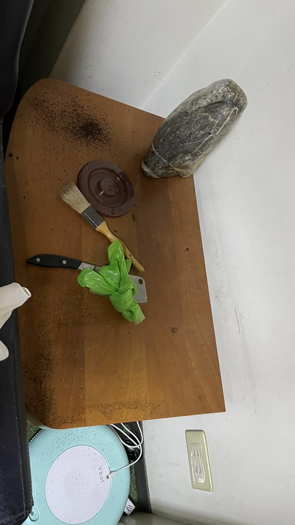 搬工計時、人工搬運、搬水晶洞【榮福搬家公司】特殊重物搬運、專搬重物、人力搬運、搬家首選、口碑第一、精搬金庫、搬保險櫃、精搬魚缸、跨縣市搬家、床墊搬運、搬床組、搬洗衣機、冰箱搬運、搬家具、搬展示木櫃、搬大理石桌、搬大型茶几、石墩搬運、搬置物櫃辦公桌、搬個人活動櫃、石頭搬運、搬神明桌、木製家具搬運、吊掛搬運、吊家具搬運、家庭搬家、辦公室遷移、公司行號搬遷、同棟不同樓層搬運、桃園搬家公司推薦、南港搬家、基隆搬家、新北搬家公司推薦、台北搬家公司推薦:大台北搬家,精緻包裝搬運「細膩包裝、專業搬運、用心服務、以客為尊」是榮福搬家公司的宗旨與精神。歡迎立即來電02-2651-2727專人服務。 搬工計時、人工搬運、搬水晶洞【榮福搬家公司】特殊重物搬運、專搬重物、人力搬運、搬家首選、口碑第一、精搬金庫、搬保險櫃、精搬魚缸、跨縣市搬家、床墊搬運、搬床組、搬洗衣機、冰箱搬運、搬家具、搬展示木櫃、搬大理石桌、搬大型茶几、石墩搬運、搬置物櫃辦公桌、搬個人活動櫃、石頭搬運、搬神明桌、木製家具搬運、吊掛搬運、吊家具搬運、家庭搬家、辦公室遷移、公司行號搬遷、同棟不同樓層搬運、桃園搬家公司推薦、南港搬家、基隆搬家、新北搬家公司推薦、台北搬家公司推薦:大台北搬家,精緻包裝搬運「細膩包裝、專業搬運、用心服務、以客為尊」是榮福搬家公司的宗旨與精神。歡迎立即來電02-2651-2727專人服務。
