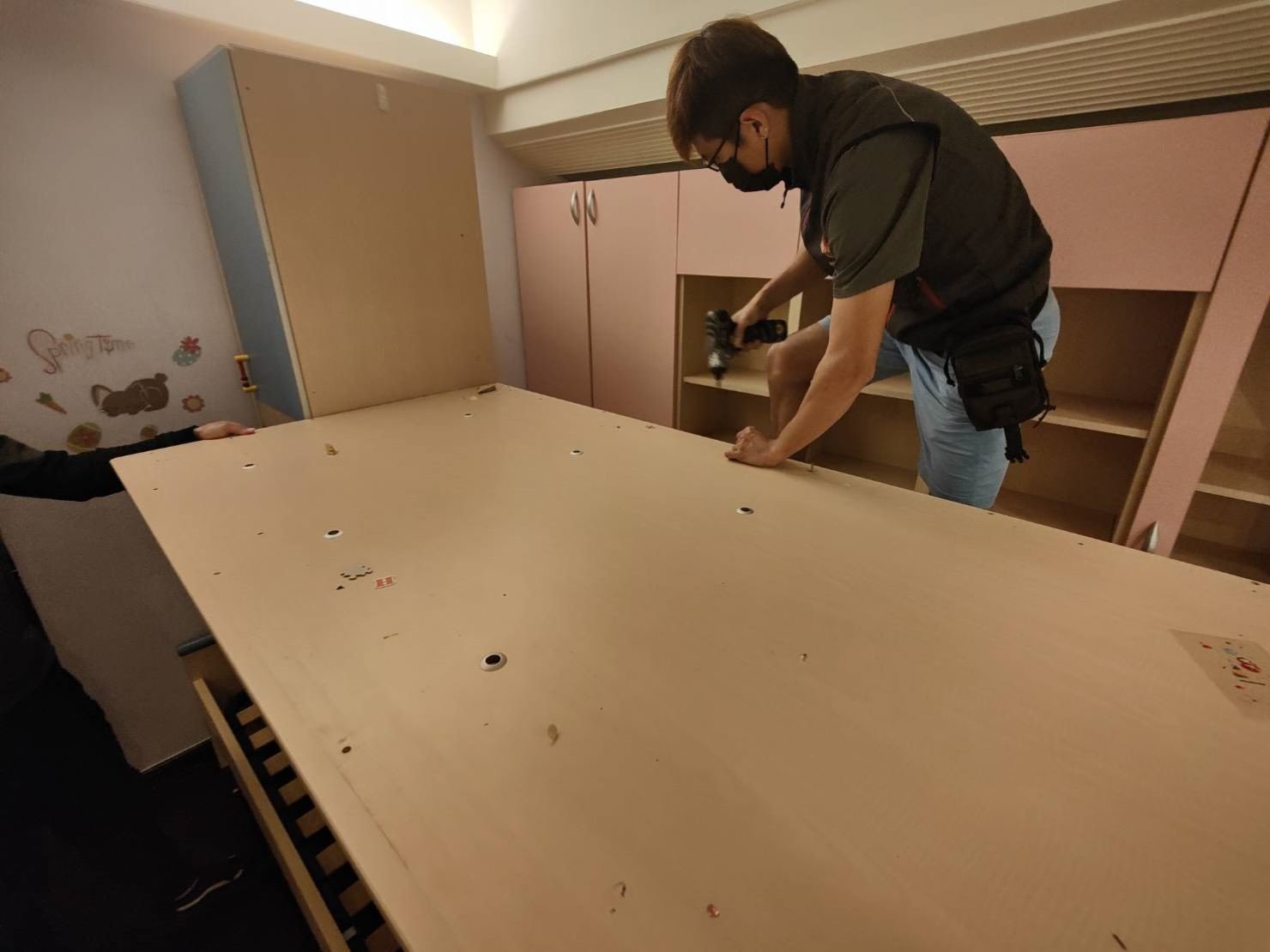 【榮福搬家公司】搬家首選、搬家公司推薦:IKEA、宜得利、B&Q等系統式家具拆裝找專業的榮福搬家就對了。優質搬家,包裝搬運「細膩包裝、專業搬運、用心服務、以客為尊」是榮福搬家公司的宗旨與精神。歡迎立即來電02-2651-2727專人服務。 【榮福搬家公司】搬家首選、搬家公司推薦:IKEA、宜得利、B&Q等系統式家具拆裝找專業的榮福搬家就對了。優質搬家,包裝搬運「細膩包裝、專業搬運、用心服務、以客為尊」是榮福搬家公司的宗旨與精神。歡迎立即來電02-2651-2727專人服務。