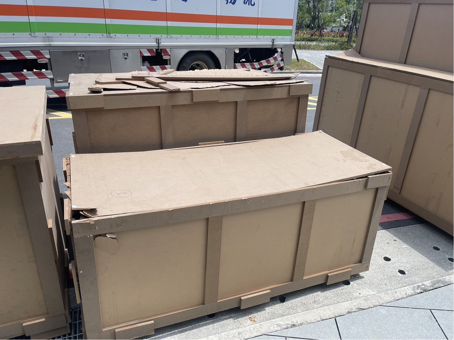台北百貨訂製系統櫃代拆木架、木箱、搬運|南港百貨訂製系統櫃代拆木架、木箱、搬運|新店百貨訂製系統櫃代拆木架、木箱、搬運|新莊百貨訂製系統櫃代拆木架、木箱、搬運|中永和百貨訂製系統櫃代拆木架、木箱、搬運|台北百貨進撤櫃|台北百貨木作系統櫃搬運|南港百貨木作系統櫃搬運|新北百貨木作系統櫃搬運|雙北百貨進撤櫃|雙北百貨櫃位木作系統櫃搬運|汐止百貨木作系統櫃搬運|汐止百貨木作系統櫃搬運|中永和百貨木作系統櫃搬運|板橋百貨木作系統櫃搬運∣五股百貨木作系統櫃搬運|新店百貨櫃位木作系統櫃搬運|桃園百貨木作系統櫃搬運,精緻包裝搬運「細膩包裝、專業搬運、用心服務、以客為尊」是榮福搬家公司的宗旨與精神。歡迎立即來電02-2651-2727專人服務。 台北百貨訂製系統櫃代拆木架、木箱、搬運|南港百貨訂製系統櫃代拆木架、木箱、搬運|新店百貨訂製系統櫃代拆木架、木箱、搬運|新莊百貨訂製系統櫃代拆木架、木箱、搬運|中永和百貨訂製系統櫃代拆木架、木箱、搬運|台北百貨進撤櫃|台北百貨木作系統櫃搬運|南港百貨木作系統櫃搬運|新北百貨木作系統櫃搬運|雙北百貨進撤櫃|雙北百貨櫃位木作系統櫃搬運|汐止百貨木作系統櫃搬運|汐止百貨木作系統櫃搬運|中永和百貨木作系統櫃搬運|板橋百貨木作系統櫃搬運∣五股百貨木作系統櫃搬運|新店百貨櫃位木作系統櫃搬運|桃園百貨木作系統櫃搬運,精緻包裝搬運「細膩包裝、專業搬運、用心服務、以客為尊」是榮福搬家公司的宗旨與精神。歡迎立即來電02-2651-2727專人服務。
