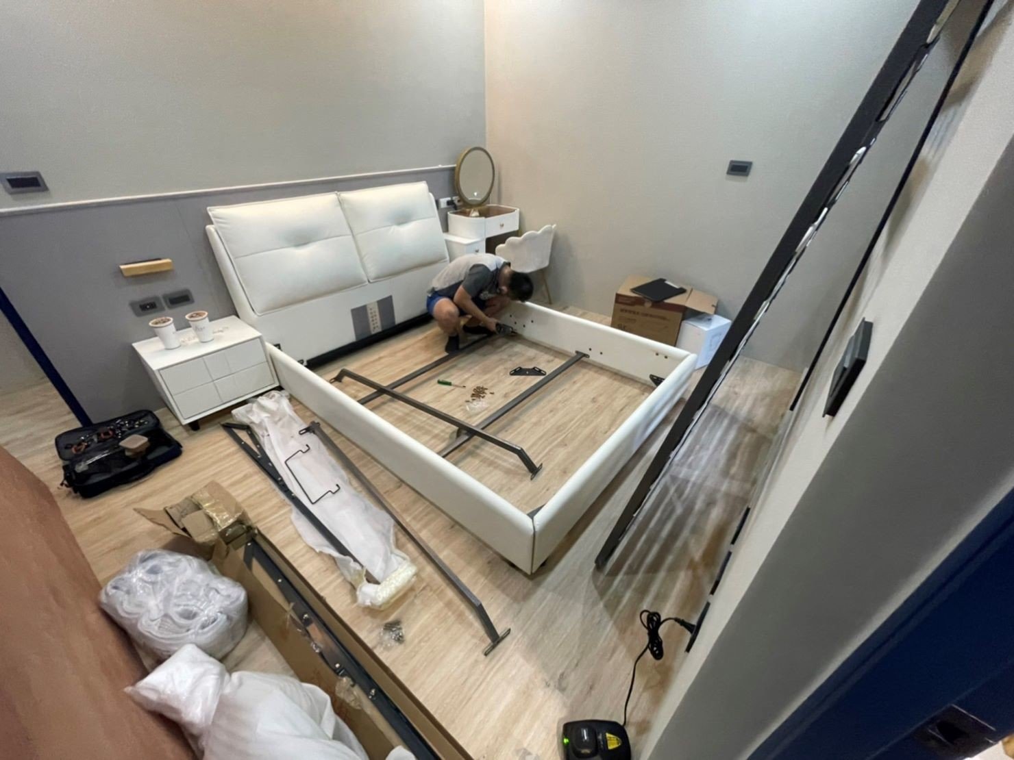【榮福搬家公司】搬家首選、搬家公司推薦:IKEA、宜得利、B&Q等系統式家具拆裝找專業的榮福搬家就對了。優質搬家,包裝搬運「細膩包裝、專業搬運、用心服務、以客為尊」是榮福搬家公司的宗旨與精神。歡迎立即來電02-2651-2727專人服務。 【榮福搬家公司】搬家首選、搬家公司推薦:IKEA、宜得利、B&Q等系統式家具拆裝找專業的榮福搬家就對了。優質搬家,包裝搬運「細膩包裝、專業搬運、用心服務、以客為尊」是榮福搬家公司的宗旨與精神。歡迎立即來電02-2651-2727專人服務。