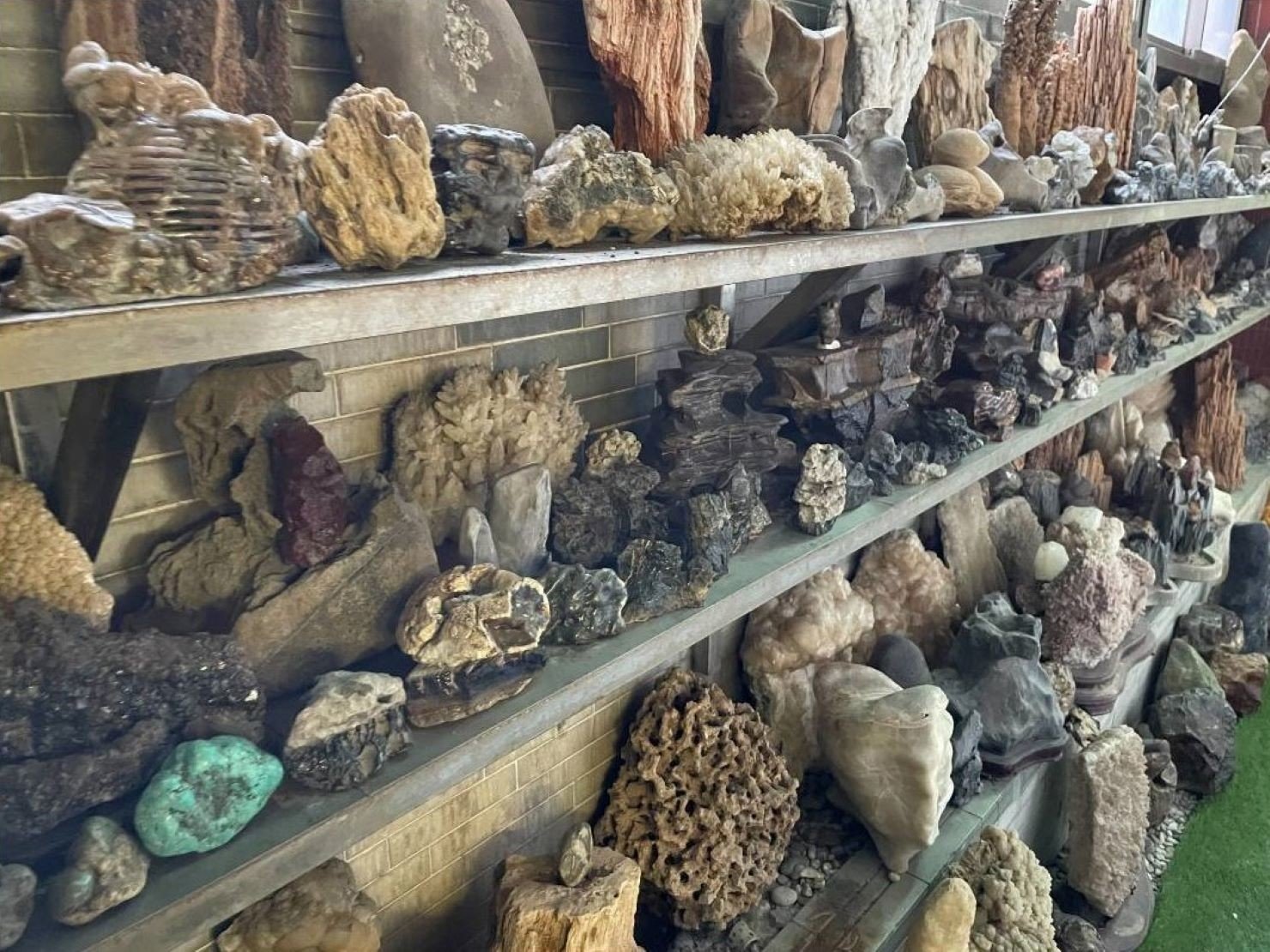 搬重物【榮福搬家公司】石墩搬運、搬石椅、搬石頭桌、搬石雕藝術品、搬木雕藝術品、鐘乳石、珊瑚礁、搬運古董、搬披薩窯、精搬金庫、搬保險櫃、精搬魚缸、精搬鋼琴、跨縣市搬家、搬工計時、搬工服務、人工搬運、人力搬運、搬運、藝術品搬運、搬玉石、水晶洞搬運、搬家首選、吊掛搬運、吊家具搬運、精緻包裝、特殊重物搬運、專搬重物、新北搬家推薦、搬家公司、基隆搬家、南港搬家、桃園搬家公司、台北搬家公司推薦:大台北搬家,精緻包裝搬運「細膩包裝、專業搬運、用心服務、以客為尊」是榮福搬家公司的宗旨與精神。歡迎立即來電02-2651-2727專人服務。 搬重物【榮福搬家公司】石墩搬運、搬石椅、搬石頭桌、搬石雕藝術品、搬木雕藝術品、鐘乳石、珊瑚礁、搬運古董、搬披薩窯、精搬金庫、搬保險櫃、精搬魚缸、精搬鋼琴、跨縣市搬家、搬工計時、搬工服務、人工搬運、人力搬運、搬運、藝術品搬運、搬玉石、水晶洞搬運、搬家首選、吊掛搬運、吊家具搬運、精緻包裝、特殊重物搬運、專搬重物、新北搬家推薦、搬家公司、基隆搬家、南港搬家、桃園搬家公司、台北搬家公司推薦:大台北搬家,精緻包裝搬運「細膩包裝、專業搬運、用心服務、以客為尊」是榮福搬家公司的宗旨與精神。歡迎立即來電02-2651-2727專人服務。