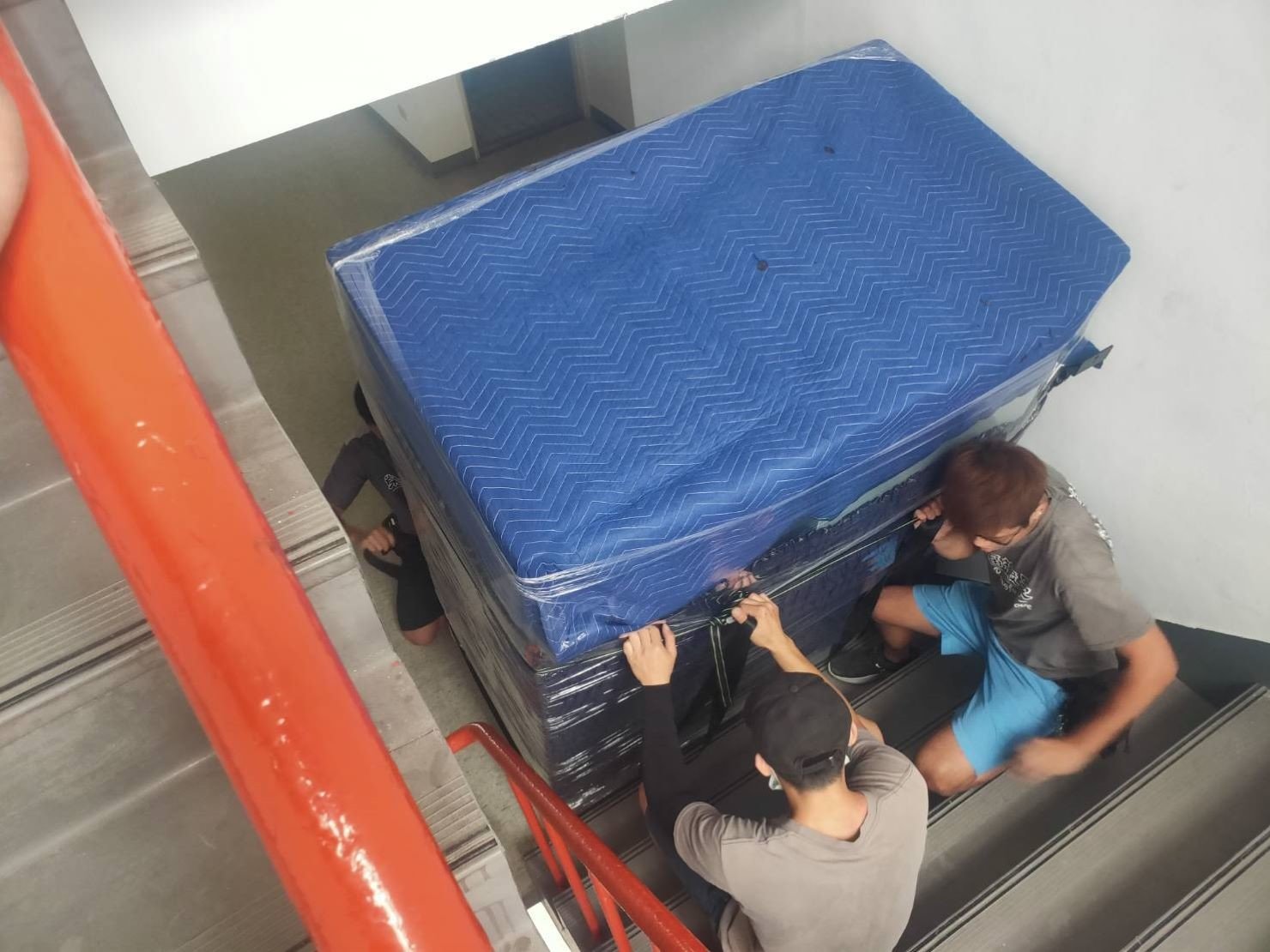 搬生物安全櫃無菌操作台、搬生醫設備、搬重物【榮福搬家公司】搬精密儀器、實驗室大型設備搬運、搬直立式冷凍櫃、搬培養箱、搬煙燻指紋箱、搬帳篷測濕儀、搬藥品冷藏櫃、石墩搬運、搬超低溫冷凍櫃、搬石頭桌椅、搬洗衣機、搬披薩窯、精搬金庫、搬保險櫃、精搬魚缸、精搬鋼琴、搬茶葉乾燥機、搬雷射雕刻切割機、跨縣市搬家、搬工計時、人力搬運、搬運、實驗室遷移、搬營業用冰箱、實驗室特殊儀器搬運、搬家首選、吊掛搬運、吊家具搬運、特殊重物搬運、生物科技儀器設備、專搬重物、新北搬家推薦、搬家公司、基隆搬家、南港搬家、桃園搬家公司、台北搬家公司推薦:大台北搬家,精緻包裝搬運「細膩包裝、專業搬運、用心服務、以客為尊」是榮福搬家公司的宗旨與精神。歡迎立即來電02-2651-2727專人服務。 搬生物安全櫃無菌操作台、搬生醫設備、搬重物【榮福搬家公司】搬精密儀器、實驗室大型設備搬運、搬直立式冷凍櫃、搬培養箱、搬煙燻指紋箱、搬帳篷測濕儀、搬藥品冷藏櫃、石墩搬運、搬超低溫冷凍櫃、搬石頭桌椅、搬洗衣機、搬披薩窯、精搬金庫、搬保險櫃、精搬魚缸、精搬鋼琴、搬茶葉乾燥機、搬雷射雕刻切割機、跨縣市搬家、搬工計時、人力搬運、搬運、實驗室遷移、搬營業用冰箱、實驗室特殊儀器搬運、搬家首選、吊掛搬運、吊家具搬運、特殊重物搬運、生物科技儀器設備、專搬重物、新北搬家推薦、搬家公司、基隆搬家、南港搬家、桃園搬家公司、台北搬家公司推薦:大台北搬家,精緻包裝搬運「細膩包裝、專業搬運、用心服務、以客為尊」是榮福搬家公司的宗旨與精神。歡迎立即來電02-2651-2727專人服務。