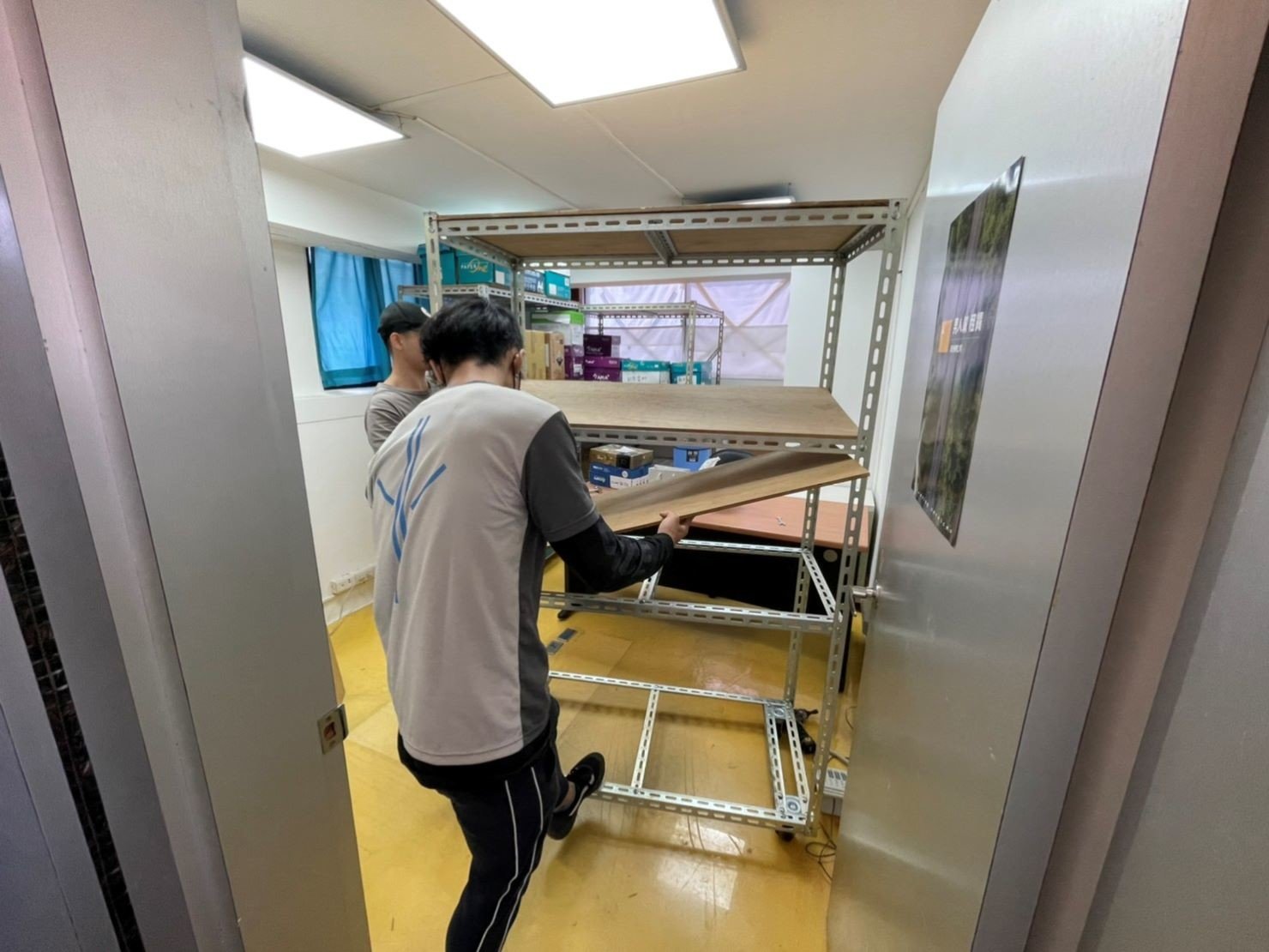 搬家公司推薦搬工、搬家公司推薦、新北搬家公司推薦【榮福搬家公司】基隆搬家、南港搬家、桃園搬家公司推薦、家庭搬家、搬工搬家、同棟搬運、拆裝搬工服務、公司搬工計時、搬工計時、人工搬運、人力搬運、上下樓層搬運、搬家具、搬家首選、鐘點搬運服務、吊家具搬運、搬家紙箱、大型家具搬運、搬木製家具、搬大理石桌、台北搬家公司推薦:大台北搬家,精緻專人搬運「細膩包裝、專業搬運、用心服務、以客為尊」是榮福搬家公司的宗旨與精神。歡迎立即來電02-2651-2727專人服務。 搬家公司推薦搬工、搬家公司推薦、新北搬家公司推薦【榮福搬家公司】基隆搬家、南港搬家、桃園搬家公司推薦、家庭搬家、搬工搬家、同棟搬運、拆裝搬工服務、公司搬工計時、搬工計時、人工搬運、人力搬運、上下樓層搬運、搬家具、搬家首選、鐘點搬運服務、吊家具搬運、搬家紙箱、大型家具搬運、搬木製家具、搬大理石桌、台北搬家公司推薦:大台北搬家,精緻專人搬運「細膩包裝、專業搬運、用心服務、以客為尊」是榮福搬家公司的宗旨與精神。歡迎立即來電02-2651-2727專人服務。