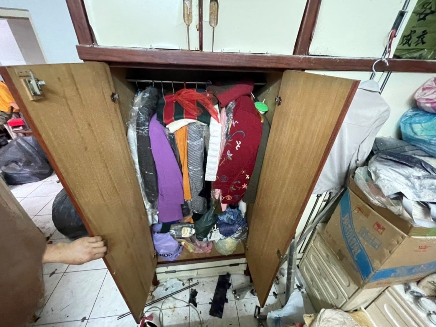 新北市垃圾清運、台北垃圾清運、不要的家具怎麼辦、搬家公司推薦、新北搬家推薦【榮福搬家公司】南港搬家、桃園搬家公司推薦、桃園大型垃圾、台北搬家公司推薦、租屋族、套房、雅房、房東、房東最愛、搬垃圾處理、家庭廢棄物清運、廢棄物處理、搬運廢棄物、家具垃圾處理、清運、搬家具、冰箱搬運、基隆搬家、大型家電回收清運、床墊搬運、搬衣櫃、大型家具丟棄、搬公司行號、家庭垃圾清運公司、清垃圾、廢棄家具處理、廢棄家具清運、搬家車,針對顧客都秉持以用心實在專業搬家技巧,搬家實在用心值得您的信賴與選擇。歡迎來電咨詢02-2651-2727,榮福搬家有專員立即為您服務。 新北市垃圾清運、台北垃圾清運、不要的家具怎麼辦、搬家公司推薦、新北搬家推薦【榮福搬家公司】南港搬家、桃園搬家公司推薦、桃園大型垃圾、台北搬家公司推薦、租屋族、套房、雅房、房東、房東最愛、搬垃圾處理、家庭廢棄物清運、廢棄物處理、搬運廢棄物、家具垃圾處理、清運、搬家具、冰箱搬運、基隆搬家、大型家電回收清運、床墊搬運、搬衣櫃、大型家具丟棄、搬公司行號、家庭垃圾清運公司、清垃圾、廢棄家具處理、廢棄家具清運、搬家車,針對顧客都秉持以用心實在專業搬家技巧,搬家實在用心值得您的信賴與選擇。歡迎來電咨詢02-2651-2727,榮福搬家有專員立即為您服務。