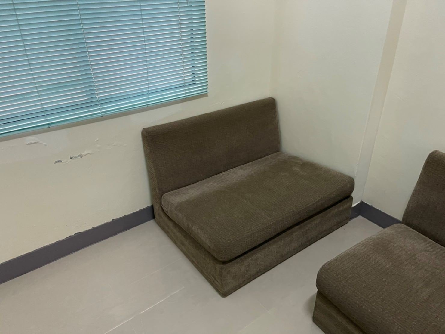 搬家公司推薦、新北搬家推薦【榮福搬家公司】南港搬家、桃園搬家公司推薦、台北搬家公司推薦、搬家具、冰箱搬運、基隆搬家、搬家電、床墊搬運、搬公司行號、家庭搬家、搬鋼琴、搬工、搬運、搬家紙箱、跨縣市搬家、家具搬運、搬冰箱、搬床墊、搬家車、搬家、搬家估價、搬家首選、搬遷,針對顧客都秉持以用心實在專業搬家技巧,搬家實在用心值得您的信賴與選擇。歡迎來電咨詢02-2651-2727,榮福搬家有專員立即為您服務。 搬家公司推薦、新北搬家推薦【榮福搬家公司】南港搬家、桃園搬家公司推薦、台北搬家公司推薦、搬家具、冰箱搬運、基隆搬家、搬家電、床墊搬運、搬公司行號、家庭搬家、搬鋼琴、搬工、搬運、搬家紙箱、跨縣市搬家、家具搬運、搬冰箱、搬床墊、搬家車、搬家、搬家估價、搬家首選、搬遷,針對顧客都秉持以用心實在專業搬家技巧,搬家實在用心值得您的信賴與選擇。歡迎來電咨詢02-2651-2727,榮福搬家有專員立即為您服務。