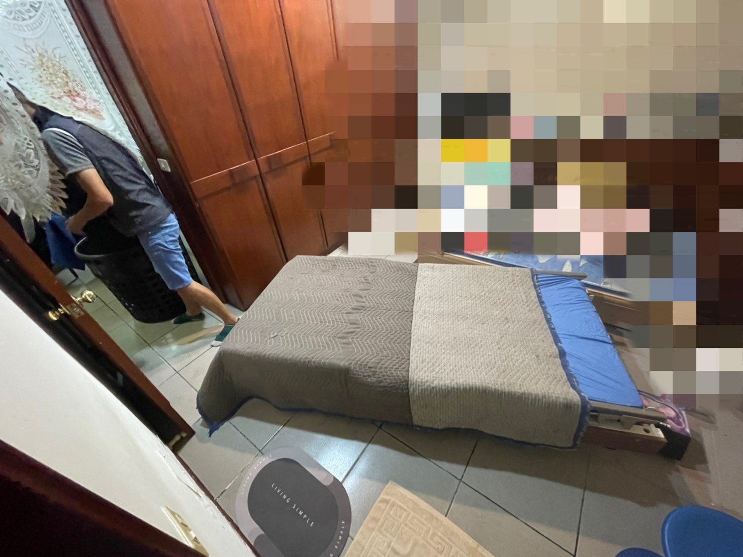 台北搬電動醫療床∣南港搬電動醫療床∣新北搬電動醫療床∣雙北搬電動醫療床∣汐止搬電動醫療床∣五股搬電動醫療床∣基隆搬電動醫療床∣中永和搬電動醫療床∣板橋搬電動醫療床∣桃園搬電動醫療床∣林口搬電動醫療床∣,推薦【榮福搬家】屬專業搬家細膩搬運唯一首選,累積20年以上醫療電動床搬運經驗,敏捷快速完成您的搬運任務。榮福搬家俱備「細膩包裝、專業搬運、用心服務、以客為尊」是榮福搬家公司的宗旨與精神。歡迎立即來電02-2651-2727專人服務。 台北搬電動醫療床∣南港搬電動醫療床∣新北搬電動醫療床∣雙北搬電動醫療床∣汐止搬電動醫療床∣五股搬電動醫療床∣基隆搬電動醫療床∣中永和搬電動醫療床∣板橋搬電動醫療床∣桃園搬電動醫療床∣林口搬電動醫療床∣,推薦【榮福搬家】屬專業搬家細膩搬運唯一首選,累積20年以上醫療電動床搬運經驗,敏捷快速完成您的搬運任務。榮福搬家俱備「細膩包裝、專業搬運、用心服務、以客為尊」是榮福搬家公司的宗旨與精神。歡迎立即來電02-2651-2727專人服務。