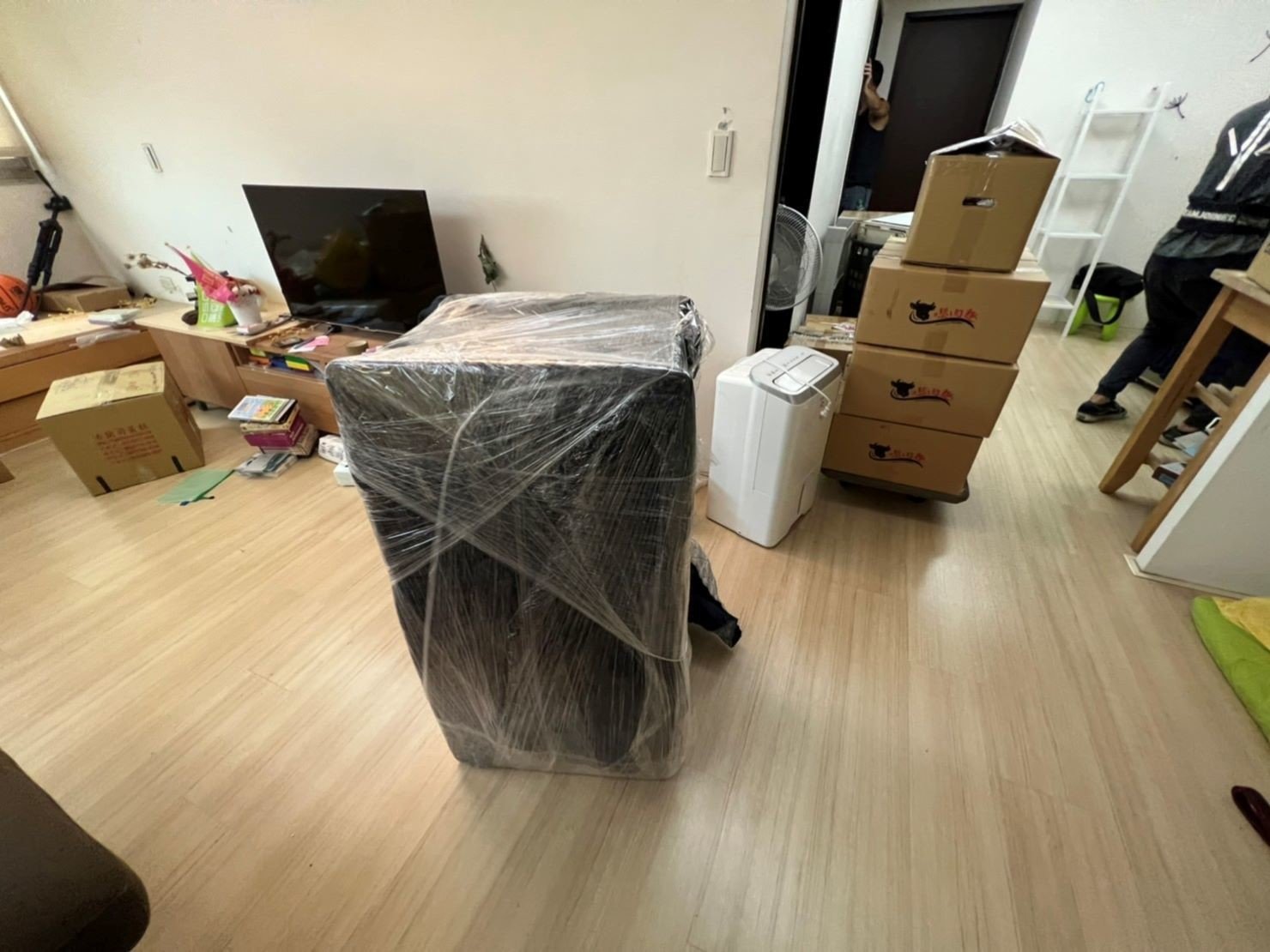 家公司推薦、新北搬家推薦【榮福搬家公司】南港搬家、基隆搬家、新北搬家、中和搬家、永和搬家、汐止搬家、台北搬家、桃園搬家公司推薦、台北搬家公司推薦、大型家具搬運、搬家具、冰箱搬運、搬家電、大型家電搬運、床墊搬運、搬家車、家庭搬家、搬工、搬運、搬家紙箱、跨縣市搬家、單件家具運送、搬家估價、搬家首選,搬家達人,、台北搬家公司推薦:大台北搬家,精緻包裝搬運「細膩包裝、專業搬運、用心服務、以客為尊」是榮福搬家公司的宗旨與精神。歡迎立即來電02-2651-2727專人服務。 家公司推薦、新北搬家推薦【榮福搬家公司】南港搬家、基隆搬家、新北搬家、中和搬家、永和搬家、汐止搬家、台北搬家、桃園搬家公司推薦、台北搬家公司推薦、大型家具搬運、搬家具、冰箱搬運、搬家電、大型家電搬運、床墊搬運、搬家車、家庭搬家、搬工、搬運、搬家紙箱、跨縣市搬家、單件家具運送、搬家估價、搬家首選,搬家達人,、台北搬家公司推薦:大台北搬家,精緻包裝搬運「細膩包裝、專業搬運、用心服務、以客為尊」是榮福搬家公司的宗旨與精神。歡迎立即來電02-2651-2727專人服務。