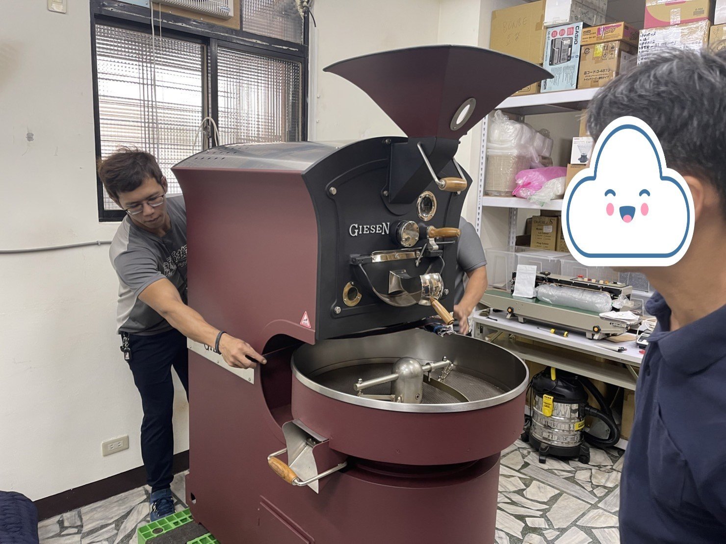 咖啡廠房商用烘豆機搬運、個人工作室烘豆機搬運、搬特殊重物商用烘豆機【榮福搬家】搬特殊重物落地型烘豆機、搬桌上型烘豆機、搬咖啡烘配去石機、搬咖啡烘焙剔石機、搬咖啡豆風選機、搬咖啡豆檢石機、搬咖啡豆選石機、營業用攪拌機搬運、營業用冰箱精緻包裝、營業用烤箱搬遷、麵包切割機、營業用冰箱搬遷、工作檯包裝,工作桌,台北搬家公司推薦:大台北搬家,精緻包裝搬運「細膩包裝、專業搬運、用心服務、以客為尊」是榮福搬家公司的宗旨與精神。歡迎立即來電02-2651-2727專人服務。 咖啡廠房商用烘豆機搬運、個人工作室烘豆機搬運、搬特殊重物商用烘豆機【榮福搬家】搬特殊重物落地型烘豆機、搬桌上型烘豆機、搬咖啡烘配去石機、搬咖啡烘焙剔石機、搬咖啡豆風選機、搬咖啡豆檢石機、搬咖啡豆選石機、營業用攪拌機搬運、營業用冰箱精緻包裝、營業用烤箱搬遷、麵包切割機、營業用冰箱搬遷、工作檯包裝,工作桌,台北搬家公司推薦:大台北搬家,精緻包裝搬運「細膩包裝、專業搬運、用心服務、以客為尊」是榮福搬家公司的宗旨與精神。歡迎立即來電02-2651-2727專人服務。