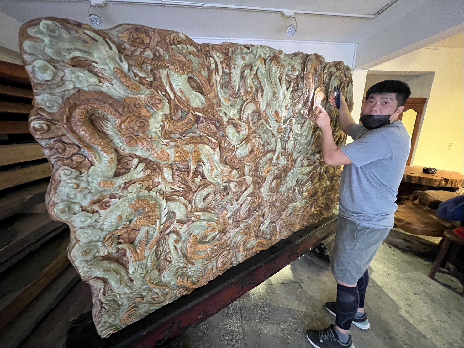 台北精搬玉石屏風∣南港精搬玉石屏風∣新北精搬玉石屏風∣雙北精搬玉石屏風∣汐止精搬玉石屏風∣中永和精搬玉石屏風∣板橋精搬玉石屏風∣五股精搬玉石屏風∣基隆精搬玉石屏風∣桃園精搬玉石屏風∣專業搬玉石藝術品推薦【榮福搬家公司】具專業團隊擁有精緻包裝組及重物搬運組,能依據業主、顧客需求分派其專業團隊組,進行各項藝術品專業安全搬運服務;給予最優質、放心各項搬家、搬運需求。 台北精搬玉石屏風∣南港精搬玉石屏風∣新北精搬玉石屏風∣雙北精搬玉石屏風∣汐止精搬玉石屏風∣中永和精搬玉石屏風∣板橋精搬玉石屏風∣五股精搬玉石屏風∣基隆精搬玉石屏風∣桃園精搬玉石屏風∣專業搬玉石藝術品推薦【榮福搬家公司】具專業團隊擁有精緻包裝組及重物搬運組,能依據業主、顧客需求分派其專業團隊組,進行各項藝術品專業安全搬運服務;給予最優質、放心各項搬家、搬運需求。