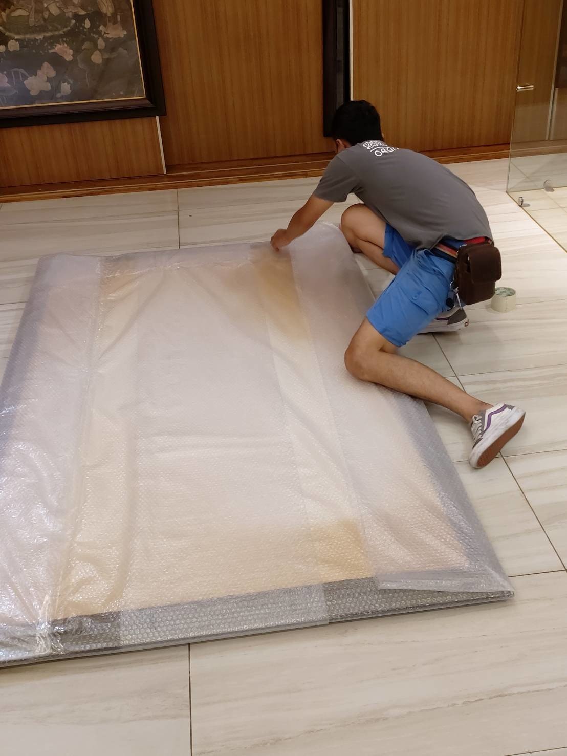 精緻包裝、精緻搬家【榮福搬家公司】搬玉石、搬佛像、藝術品搬運、搬木雕神像、搬神明桌、大型雕像搬運、搬石雕玉器、搬水晶洞、搬石頭桌椅、特殊重物搬運、專搬重物、南港搬家、桃園搬家公司推薦、台北搬家公司推薦、搬家公司推薦、新北搬家公司推薦、搬家具、冰箱搬運、基隆搬家、搬大型家電、床墊搬運、公司行號搬遷、家庭搬家、搬家首選、跨縣市搬家、吊車吊掛搬運、搬鋼琴、搬工計時、搬工服務、人力搬運、搬運、搬家包裝材料、搬家紙箱,針對顧客都秉持以用心實在專業搬家技巧,搬家實在用心值得您的信賴與選擇。歡迎來電咨詢02-2651-2727,榮福搬家有專員立即為您服務。 精緻包裝、精緻搬家【榮福搬家公司】搬玉石、搬佛像、藝術品搬運、搬木雕神像、搬神明桌、大型雕像搬運、搬石雕玉器、搬水晶洞、搬石頭桌椅、特殊重物搬運、專搬重物、南港搬家、桃園搬家公司推薦、台北搬家公司推薦、搬家公司推薦、新北搬家公司推薦、搬家具、冰箱搬運、基隆搬家、搬大型家電、床墊搬運、公司行號搬遷、家庭搬家、搬家首選、跨縣市搬家、吊車吊掛搬運、搬鋼琴、搬工計時、搬工服務、人力搬運、搬運、搬家包裝材料、搬家紙箱,針對顧客都秉持以用心實在專業搬家技巧,搬家實在用心值得您的信賴與選擇。歡迎來電咨詢02-2651-2727,榮福搬家有專員立即為您服務。