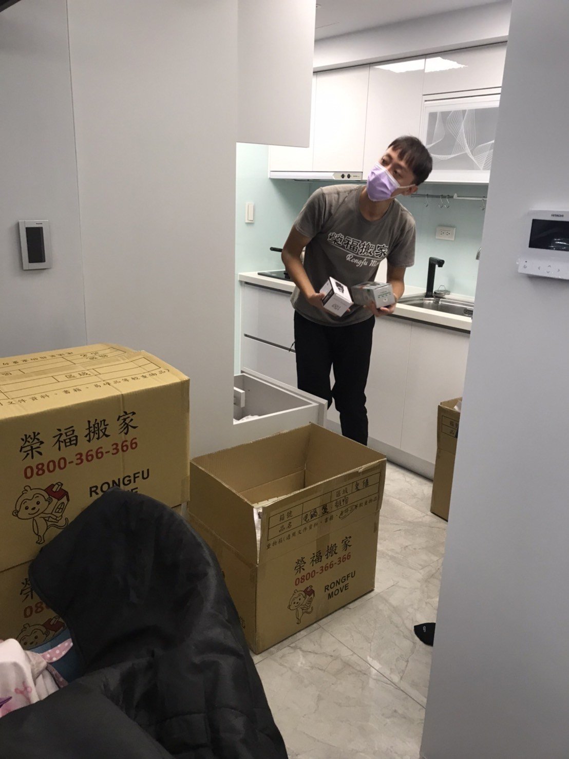 台北同社區搬運|新北同社區搬運|南港同社區搬運|大安同社區搬運|士林同社區搬運|內湖同社區搬運|汐止同社區搬運|中永和同社區搬運|桃園同社區搬運|龜山同社區搬運|不需使用到車計時搬工服務|室內裝潢、裝修精緻包裝服務|同社區地下室久放防塵、防潮精緻防護包裝|搬家公司推薦,台北搬家公司搬遷推薦【榮福搬家公司】貼近顧客搬運需求,榮福搬家團隊都秉持以用心實在專業搬家技巧,搬家實在用心值得您的信賴與選擇。歡迎來電咨詢02-2651-2727,榮福搬家有專員立即為您服務。 台北同社區搬運|新北同社區搬運|南港同社區搬運|大安同社區搬運|士林同社區搬運|內湖同社區搬運|汐止同社區搬運|中永和同社區搬運|桃園同社區搬運|龜山同社區搬運|不需使用到車計時搬工服務|室內裝潢、裝修精緻包裝服務|同社區地下室久放防塵、防潮精緻防護包裝|搬家公司推薦,台北搬家公司搬遷推薦【榮福搬家公司】貼近顧客搬運需求,榮福搬家團隊都秉持以用心實在專業搬家技巧,搬家實在用心值得您的信賴與選擇。歡迎來電咨詢02-2651-2727,榮福搬家有專員立即為您服務。