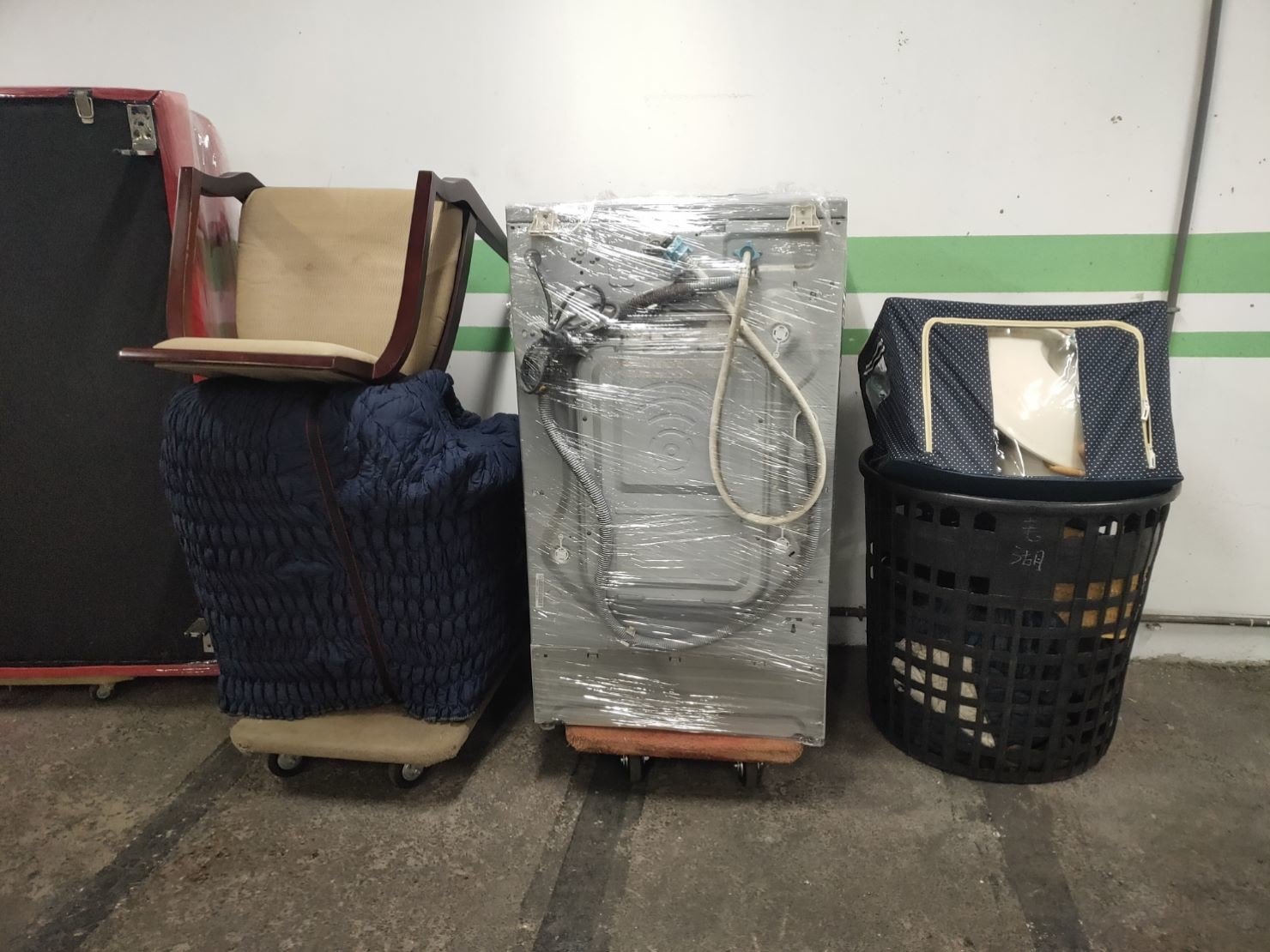 搬家公司推薦、新北搬家推薦【榮福搬家公司】南港搬家、桃園搬家公司推薦、台北搬家公司推薦、搬家具、冰箱搬運、基隆搬家、搬家電、床墊搬運、大型家具搬運、單件家具運送、跨縣市搬家、搬家首選、搬公司行號、家庭搬家、搬鋼琴、搬工、搬運、搬家紙箱、吊家具搬運、沙發搬運、衣櫃搬運、拆裝家具,針對顧客都秉持以用心實在專業搬家技巧,搬家實在用心值得您的信賴與選擇。優質搬家,包裝搬運「細膩包裝、專業搬運、用心服務、以客為尊」是榮福搬家公司的宗旨與精神。歡迎立即來電02-2651-2727專人服務。系統式家具拆裝找專業的榮福搬家就對了。 搬家公司推薦、新北搬家推薦【榮福搬家公司】南港搬家、桃園搬家公司推薦、台北搬家公司推薦、搬家具、冰箱搬運、基隆搬家、搬家電、床墊搬運、大型家具搬運、單件家具運送、跨縣市搬家、搬家首選、搬公司行號、家庭搬家、搬鋼琴、搬工、搬運、搬家紙箱、吊家具搬運、沙發搬運、衣櫃搬運、拆裝家具,針對顧客都秉持以用心實在專業搬家技巧,搬家實在用心值得您的信賴與選擇。優質搬家,包裝搬運「細膩包裝、專業搬運、用心服務、以客為尊」是榮福搬家公司的宗旨與精神。歡迎立即來電02-2651-2727專人服務。系統式家具拆裝找專業的榮福搬家就對了。