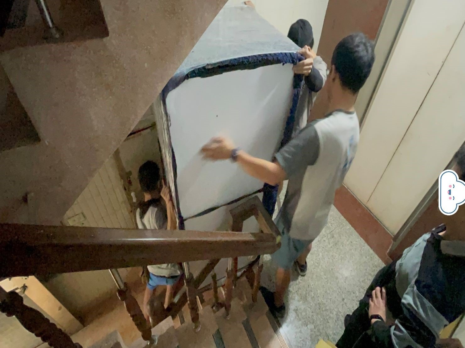 搬家公司推薦、新北搬家推薦【榮福搬家公司】南港搬家、精搬魚缸、桃園搬家公司推薦、台北搬家公司推薦、廢棄家具處理、廢棄家具清運、家庭廢棄物清運、清運、搬家、家具垃圾清運、搬家具、冰箱搬運、基隆搬家、搬洗衣機、搬家電、床墊搬運、搬保險櫃、搬金庫、搬公司行號、跨縣市搬家、搬沙發、家庭搬家、搬家首選、搬鋼琴、搬工、搬運、搬家紙箱,針對顧客都秉持以用心實在專業搬家技巧,搬家實在用心值得您的信賴與選擇。歡迎來電咨詢02-2651-2727,榮福搬家有專員立即為您服務。 搬家公司推薦、新北搬家推薦【榮福搬家公司】南港搬家、精搬魚缸、桃園搬家公司推薦、台北搬家公司推薦、廢棄家具處理、廢棄家具清運、家庭廢棄物清運、清運、搬家、家具垃圾清運、搬家具、冰箱搬運、基隆搬家、搬洗衣機、搬家電、床墊搬運、搬保險櫃、搬金庫、搬公司行號、跨縣市搬家、搬沙發、家庭搬家、搬家首選、搬鋼琴、搬工、搬運、搬家紙箱,針對顧客都秉持以用心實在專業搬家技巧,搬家實在用心值得您的信賴與選擇。歡迎來電咨詢02-2651-2727,榮福搬家有專員立即為您服務。