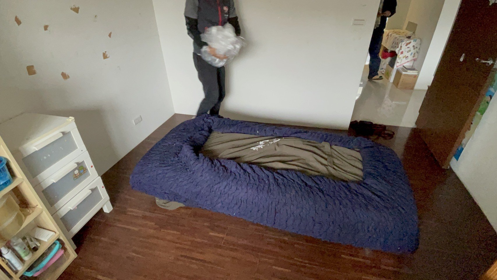 搬家公司推薦、新北搬家推薦【榮福搬家公司】南港搬家、桃園搬家公司推薦、台北搬家公司推薦、單件家具運送、搬醫療床、搬家具、冰箱搬運、基隆搬家、搬大型家電、床墊搬運、搬公司行號、家庭搬家、重物搬運、電動床搬運、搬鋼琴、醫療電動床搬運、搬工計時、搬運、人工搬運、大型家具搬運、家具拆裝、跨縣市搬家、搬家估價,針對顧客都秉持以用心實在專業搬家技巧,搬家實在用心值得您的信賴與選擇。歡迎來電咨詢02-2651-2727,榮福搬家有專員立即為您服務。 搬家公司推薦、新北搬家推薦【榮福搬家公司】南港搬家、桃園搬家公司推薦、台北搬家公司推薦、單件家具運送、搬醫療床、搬家具、冰箱搬運、基隆搬家、搬大型家電、床墊搬運、搬公司行號、家庭搬家、重物搬運、電動床搬運、搬鋼琴、醫療電動床搬運、搬工計時、搬運、人工搬運、大型家具搬運、家具拆裝、跨縣市搬家、搬家估價,針對顧客都秉持以用心實在專業搬家技巧,搬家實在用心值得您的信賴與選擇。歡迎來電咨詢02-2651-2727,榮福搬家有專員立即為您服務。