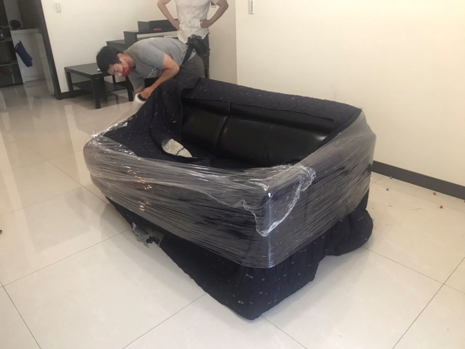 台北搬家單搬重物或少量家具∣南港搬家單搬重物或少量家具∣新北搬家單搬重物或少量家具∣雙北搬家單搬重物或少量家具∣汐止搬家單搬重物或少量家具∣五股搬家單搬重物或少量家具∣中永和搬家單搬重物或少量家具∣板橋搬家單搬重物或少量家具∣桃園搬家單搬重物或少量家具推薦【榮福搬家】屬專業搬家細膩運唯一首選,累積20年各式各樣特殊重物的搬運經驗,專業敏捷快速完成您的各項搬運任務。榮福搬家具備精緻包裝搬運「細膩包裝、專業搬運、用心服務、以客為尊」是榮福搬家公司的宗旨與精神。歡迎立即來電02-2651-2727專人服務。 台北搬家單搬重物或少量家具∣南港搬家單搬重物或少量家具∣新北搬家單搬重物或少量家具∣雙北搬家單搬重物或少量家具∣汐止搬家單搬重物或少量家具∣五股搬家單搬重物或少量家具∣中永和搬家單搬重物或少量家具∣板橋搬家單搬重物或少量家具∣桃園搬家單搬重物或少量家具推薦【榮福搬家】屬專業搬家細膩運唯一首選,累積20年各式各樣特殊重物的搬運經驗,專業敏捷快速完成您的各項搬運任務。榮福搬家具備精緻包裝搬運「細膩包裝、專業搬運、用心服務、以客為尊」是榮福搬家公司的宗旨與精神。歡迎立即來電02-2651-2727專人服務。
