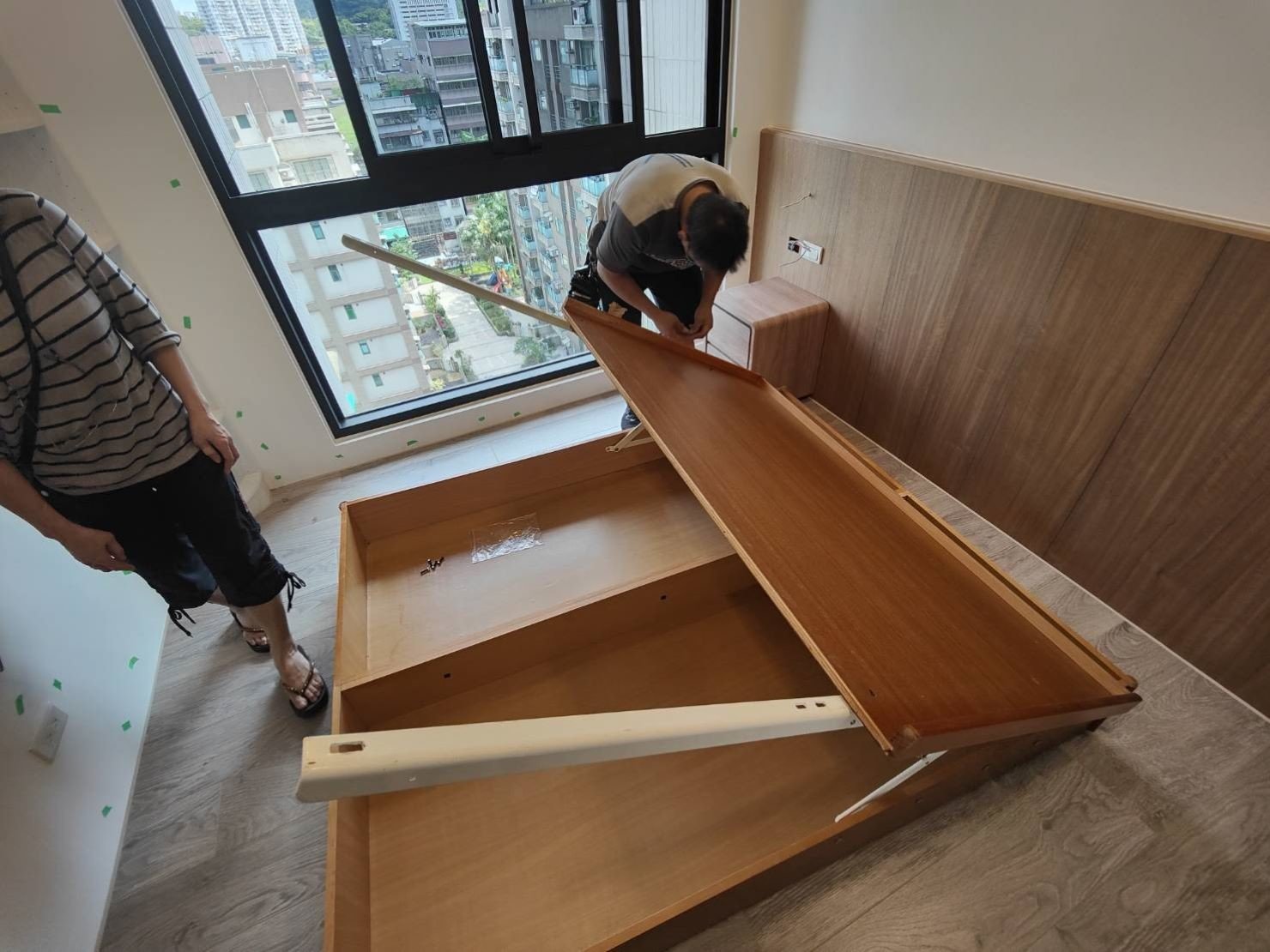 台北專業搬家細膩服務|南港專業搬家細膩服務|新北專業搬家細膩服務|雙北專業搬家細膩服務|汐止專業搬家細膩服務|中永和專業搬家細膩服務|板橋專業搬家細膩服務|五股專業搬家細膩服務|基隆專業搬家細膩服務|三重蘆洲專業搬家細膩服務|桃園專業搬家細膩服務|家庭搬家達人推薦之【榮福搬家公司】累積20年以上各項搬家經驗具備豐富搬運歷練、不斷提升師傅群的搬運技法,用心實在、各項家具保護措施達到完善;提供最優質的搬家服務品質。 台北專業搬家細膩服務|南港專業搬家細膩服務|新北專業搬家細膩服務|雙北專業搬家細膩服務|汐止專業搬家細膩服務|中永和專業搬家細膩服務|板橋專業搬家細膩服務|五股專業搬家細膩服務|基隆專業搬家細膩服務|三重蘆洲專業搬家細膩服務|桃園專業搬家細膩服務|家庭搬家達人推薦之【榮福搬家公司】累積20年以上各項搬家經驗具備豐富搬運歷練、不斷提升師傅群的搬運技法,用心實在、各項家具保護措施達到完善;提供最優質的搬家服務品質。