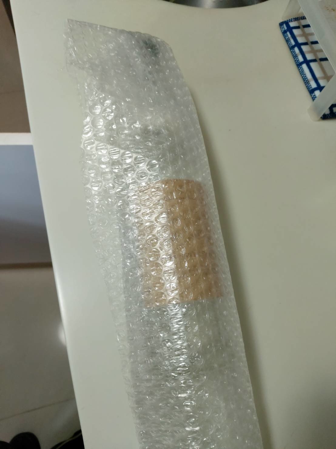專人打包、搬家公司推薦、新北搬家公司推薦【榮福搬家公司】基隆搬家、南港搬家、桃園搬家公司推薦、家庭搬家、精密儀器搬運、精密儀器包裝、精緻搬家、精緻包裝、裝箱打包、跨縣市搬家、搬工計時、人工搬運、床墊搬運、冰箱搬運、搬家具、單件搬運、單一物件搬運、藝術品包裝、藝術品搬運、搬家首選、吊掛搬運、吊家具搬運、搬家紙箱、氣泡捲、膠膜、黃色透明膠帶、大型家具搬運、紅酒瓶精緻包裝、紅酒櫃包裝、台北搬家公司推薦:大台北搬家,精緻包裝搬運「細膩包裝、專業搬運、用心服務、以客為尊」是榮福搬家公司的宗旨與精神。歡迎立即來電02-2651-2727專人服務。 專人打包、搬家公司推薦、新北搬家公司推薦【榮福搬家公司】基隆搬家、南港搬家、桃園搬家公司推薦、家庭搬家、精密儀器搬運、精密儀器包裝、精緻搬家、精緻包裝、裝箱打包、跨縣市搬家、搬工計時、人工搬運、床墊搬運、冰箱搬運、搬家具、單件搬運、單一物件搬運、藝術品包裝、藝術品搬運、搬家首選、吊掛搬運、吊家具搬運、搬家紙箱、氣泡捲、膠膜、黃色透明膠帶、大型家具搬運、紅酒瓶精緻包裝、紅酒櫃包裝、台北搬家公司推薦:大台北搬家,精緻包裝搬運「細膩包裝、專業搬運、用心服務、以客為尊」是榮福搬家公司的宗旨與精神。歡迎立即來電02-2651-2727專人服務。