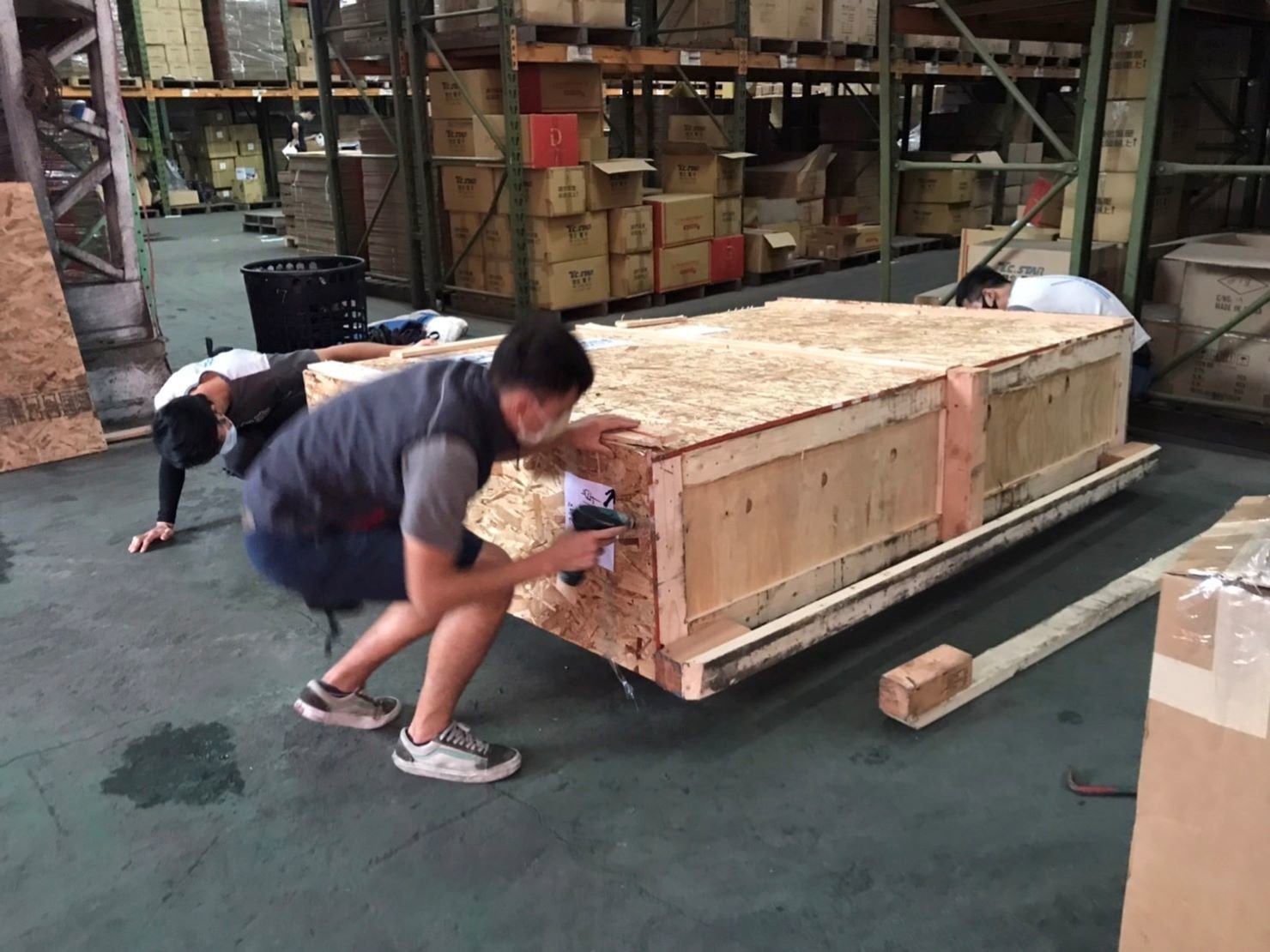 特殊搬運、搬重物【榮福搬家公司】精緻包裝鋼琴、演奏鋼琴、三角鋼琴、鋼琴搬運、音樂廳平台式鋼琴搬運、演奏會平台式鋼琴搬運、飯店平台式鋼琴搬運、跨縣市搬鋼琴、鋼琴室內移動、搬鋼琴首選、鋼琴吊掛搬運、專搬重物、搬重物技巧、新北鋼琴搬運公司推薦、大台北鋼琴搬運公司、桃園鋼琴搬運公司、新竹鋼琴搬運公司、台北搬家公司推薦:大台北搬家,精緻包裝搬運「細膩包裝、專業搬運、用心服務、以客為尊」是榮福搬家公司的宗旨與精神。歡迎立即來電02-2651-2727專人服務。 特殊搬運、搬重物【榮福搬家公司】精緻包裝鋼琴、演奏鋼琴、三角鋼琴、鋼琴搬運、音樂廳平台式鋼琴搬運、演奏會平台式鋼琴搬運、飯店平台式鋼琴搬運、跨縣市搬鋼琴、鋼琴室內移動、搬鋼琴首選、鋼琴吊掛搬運、專搬重物、搬重物技巧、新北鋼琴搬運公司推薦、大台北鋼琴搬運公司、桃園鋼琴搬運公司、新竹鋼琴搬運公司、台北搬家公司推薦:大台北搬家,精緻包裝搬運「細膩包裝、專業搬運、用心服務、以客為尊」是榮福搬家公司的宗旨與精神。歡迎立即來電02-2651-2727專人服務。