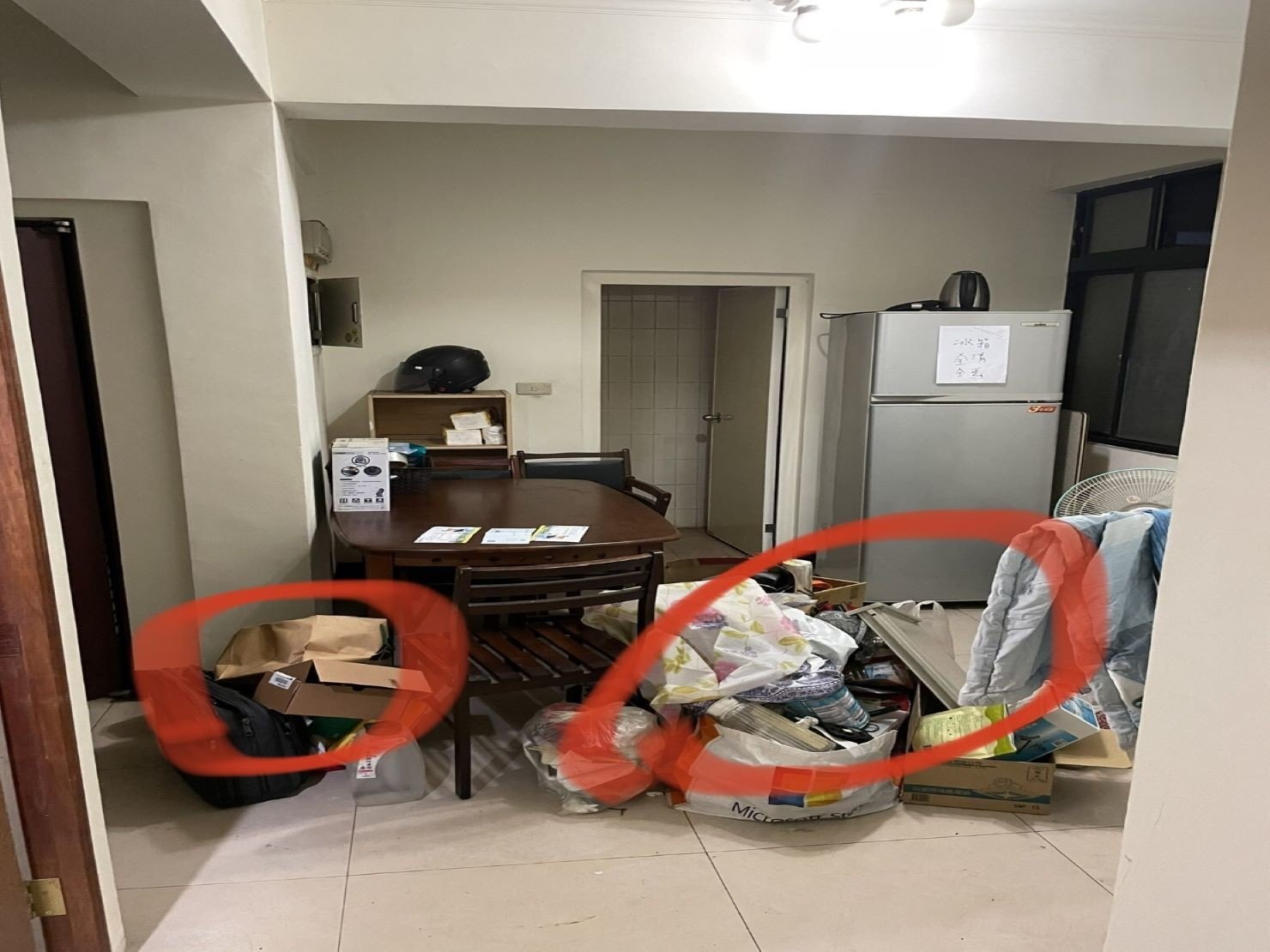 新北市垃圾清運、台北垃圾清運、不要的家具怎麼辦、搬家公司推薦、新北搬家推薦【榮福搬家公司】南港搬家、桃園搬家公司推薦、桃園大型垃圾、台北搬家公司推薦、租屋族、套房、雅房、房東、房東最愛、搬垃圾處理、家庭廢棄物清運、廢棄物處理、搬運廢棄物、家具垃圾處理、清運、搬家具、冰箱搬運、基隆搬家、大型家電回收清運、床墊搬運、搬衣櫃、大型家具丟棄、搬公司行號、家庭垃圾清運公司、清垃圾、廢棄家具處理、廢棄家具清運、搬家車,針對顧客都秉持以用心實在專業搬家技巧,搬家實在用心值得您的信賴與選擇。歡迎來電咨詢02-2651-2727,榮福搬家有專員立即為您服務。 新北市垃圾清運、台北垃圾清運、不要的家具怎麼辦、搬家公司推薦、新北搬家推薦【榮福搬家公司】南港搬家、桃園搬家公司推薦、桃園大型垃圾、台北搬家公司推薦、租屋族、套房、雅房、房東、房東最愛、搬垃圾處理、家庭廢棄物清運、廢棄物處理、搬運廢棄物、家具垃圾處理、清運、搬家具、冰箱搬運、基隆搬家、大型家電回收清運、床墊搬運、搬衣櫃、大型家具丟棄、搬公司行號、家庭垃圾清運公司、清垃圾、廢棄家具處理、廢棄家具清運、搬家車,針對顧客都秉持以用心實在專業搬家技巧,搬家實在用心值得您的信賴與選擇。歡迎來電咨詢02-2651-2727,榮福搬家有專員立即為您服務。