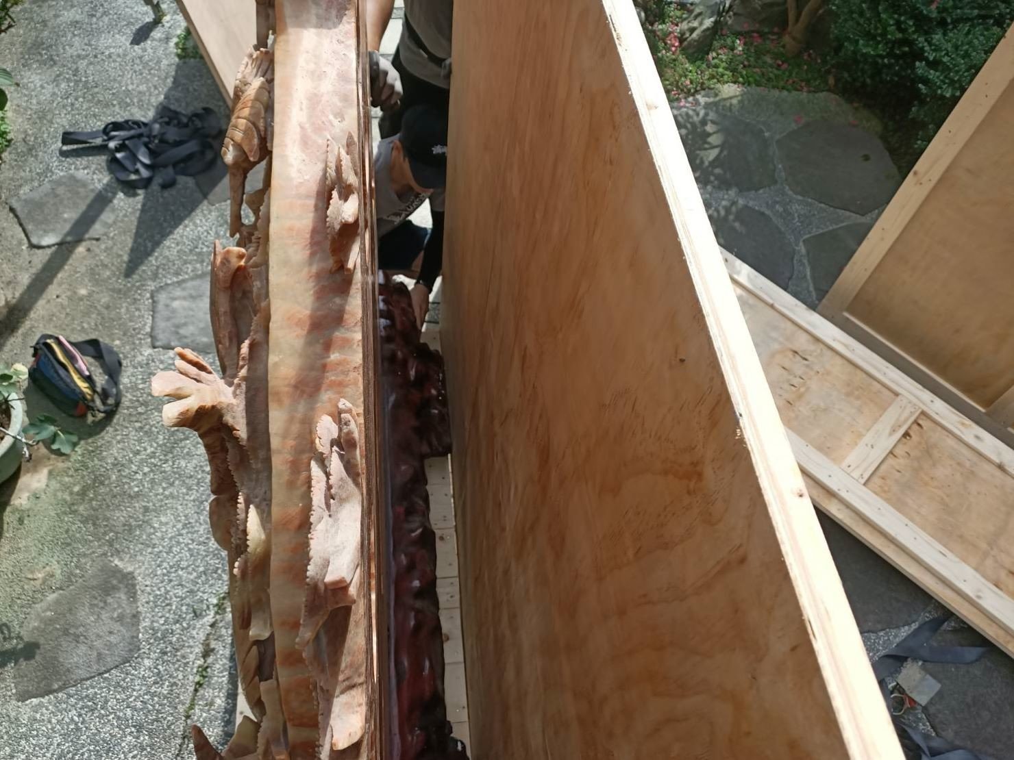 重物搬運、搬佛像【榮福搬家公司】搬披薩窯、精搬金庫、搬保險櫃、精搬魚缸、跨縣搬家、搬工派遣、搬玉石、搬神明桌、搬家具、搬家首選、吊掛搬運、吊家具搬運、搬重物技巧、台北搬家公司推薦:大台北搬家、基隆搬家,精緻包裝搬運「細膩包裝、專業搬運、用心服務、以客為尊」是榮福搬家公司的宗旨與精神。歡迎立即來電02-2651-2727專人服務。 重物搬運、搬佛像【榮福搬家公司】搬披薩窯、精搬金庫、搬保險櫃、精搬魚缸、跨縣搬家、搬工派遣、搬玉石、搬神明桌、搬家具、搬家首選、吊掛搬運、吊家具搬運、搬重物技巧、台北搬家公司推薦:大台北搬家、基隆搬家,精緻包裝搬運「細膩包裝、專業搬運、用心服務、以客為尊」是榮福搬家公司的宗旨與精神。歡迎立即來電02-2651-2727專人服務。