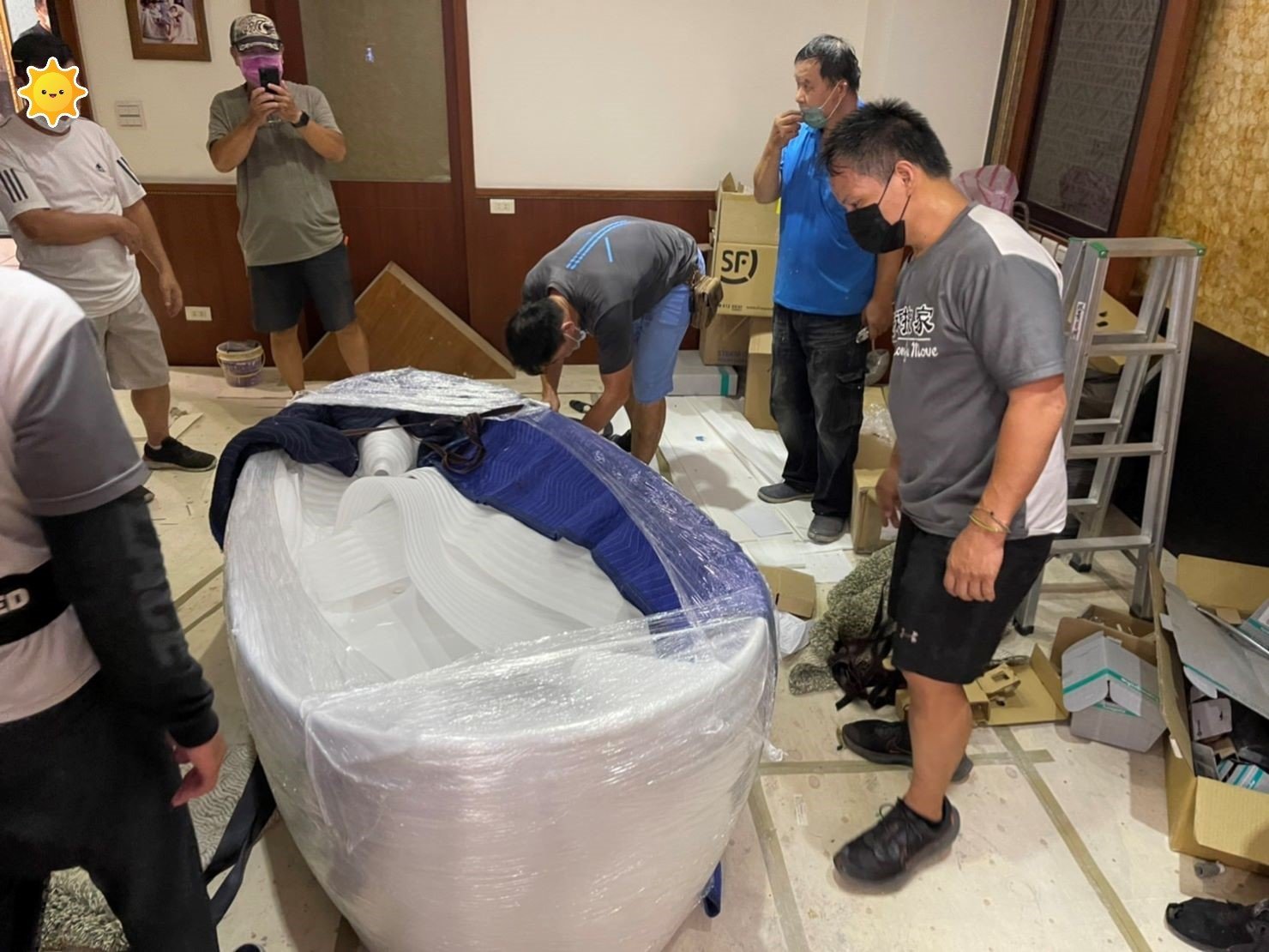 搬浴缸、按摩浴缸、TOTO浴缸、TOTO太空寢浴、搬重物【榮福搬家公司】精搬重物、搬家具、搬家首選、特殊重物搬運、單件重物搬運、專搬重物、企業搬運服務、公司行號搬遷、搬遷、新北搬家公司推薦、搬家公司、基隆搬家、南港搬家、桃園搬家公司推薦、台北搬家公司推薦:大台北搬家,精緻包裝搬運「細膩包裝、專業搬運、用心服務、以客為尊」是榮福搬家公司的宗旨與精神。歡迎立即來電02-2651-2727專人服務。 搬浴缸、按摩浴缸、TOTO浴缸、TOTO太空寢浴、搬重物【榮福搬家公司】精搬重物、搬家具、搬家首選、特殊重物搬運、單件重物搬運、專搬重物、企業搬運服務、公司行號搬遷、搬遷、新北搬家公司推薦、搬家公司、基隆搬家、南港搬家、桃園搬家公司推薦、台北搬家公司推薦:大台北搬家,精緻包裝搬運「細膩包裝、專業搬運、用心服務、以客為尊」是榮福搬家公司的宗旨與精神。歡迎立即來電02-2651-2727專人服務。